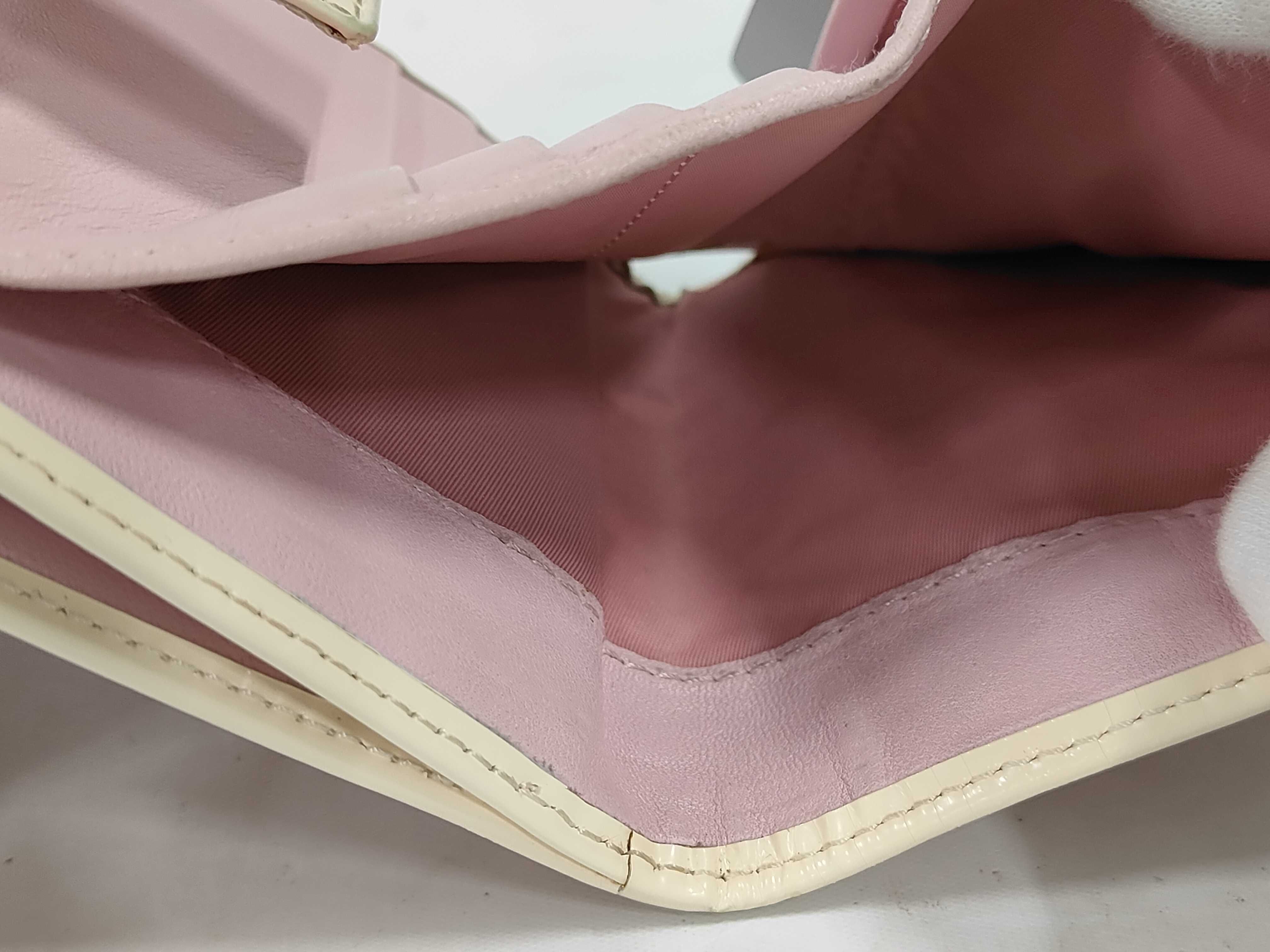 pouch/wallet set and other accessories — view 7
