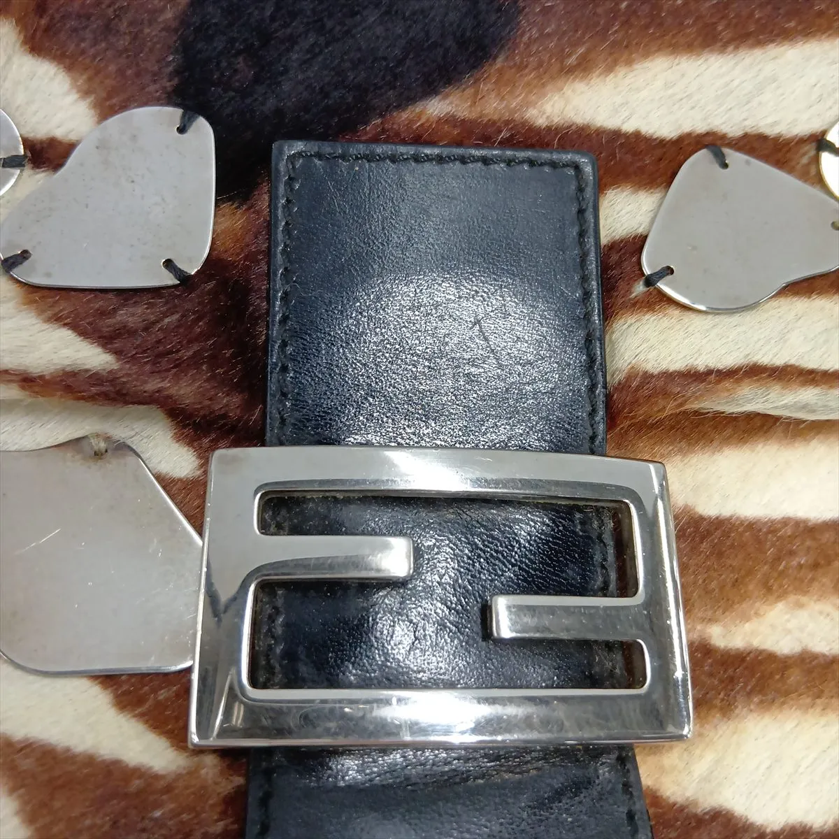 [Individually packaged] Fendi Mamma Bucket Calf Hair x Leather Shoulder Bag, Beige — view 11