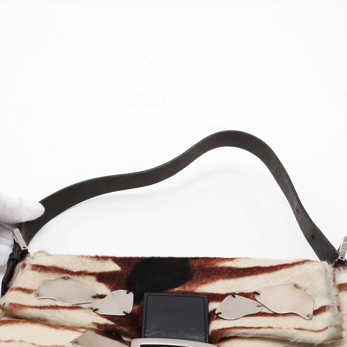[Individually packaged] Fendi Mamma Bucket Calf Hair x Leather Shoulder Bag, Beige — view 6