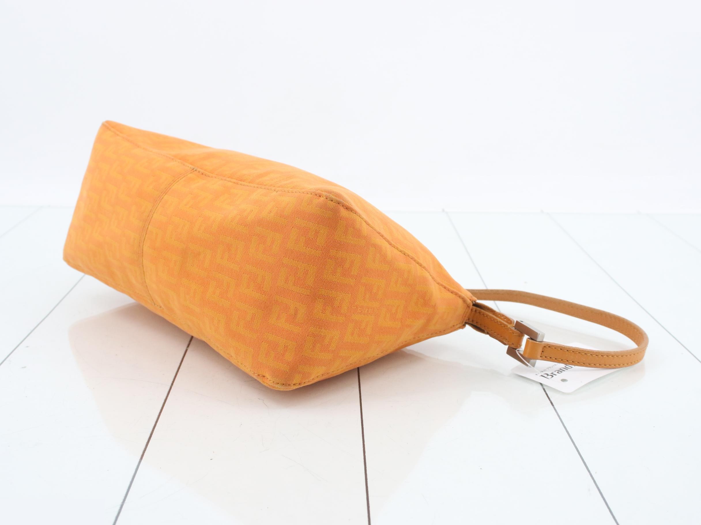handbag — view 6