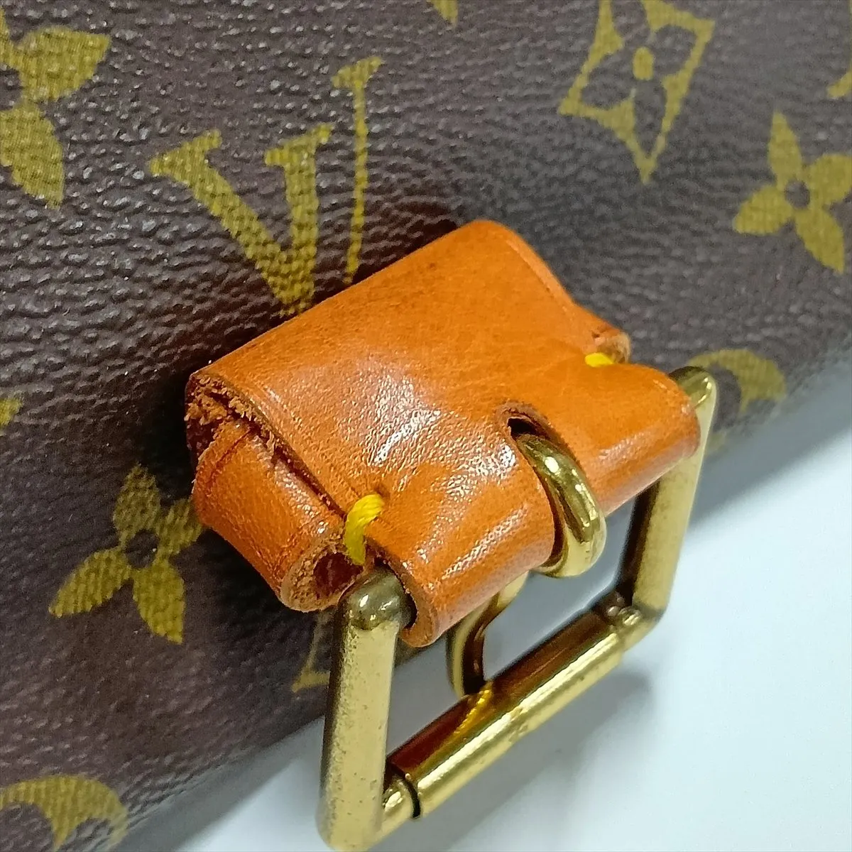 Monogram Beverly M51121 MI1914 Brown — view 13