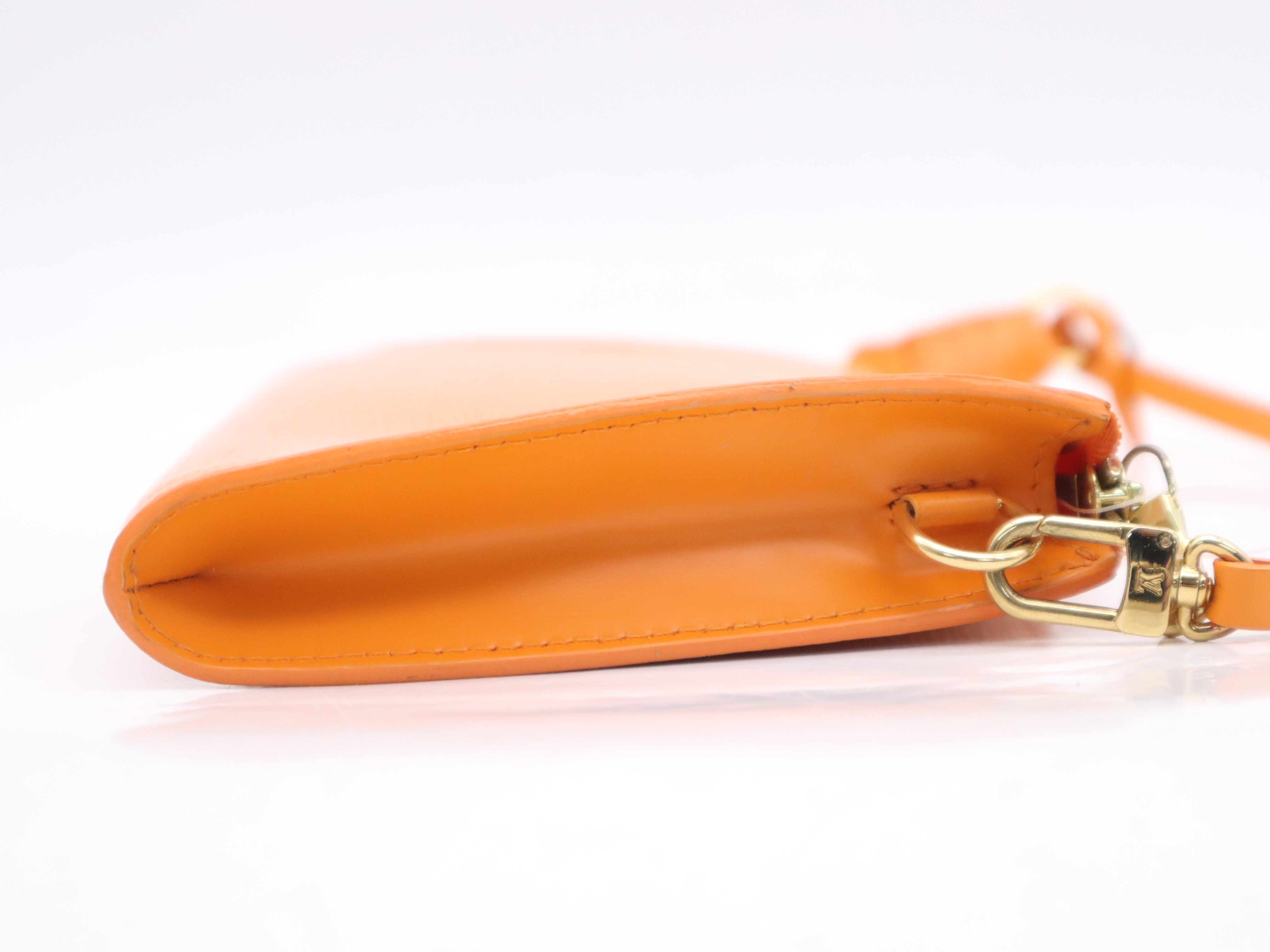 M5294H Epi Pochette Accessoires Mandarin Handbag — view 5