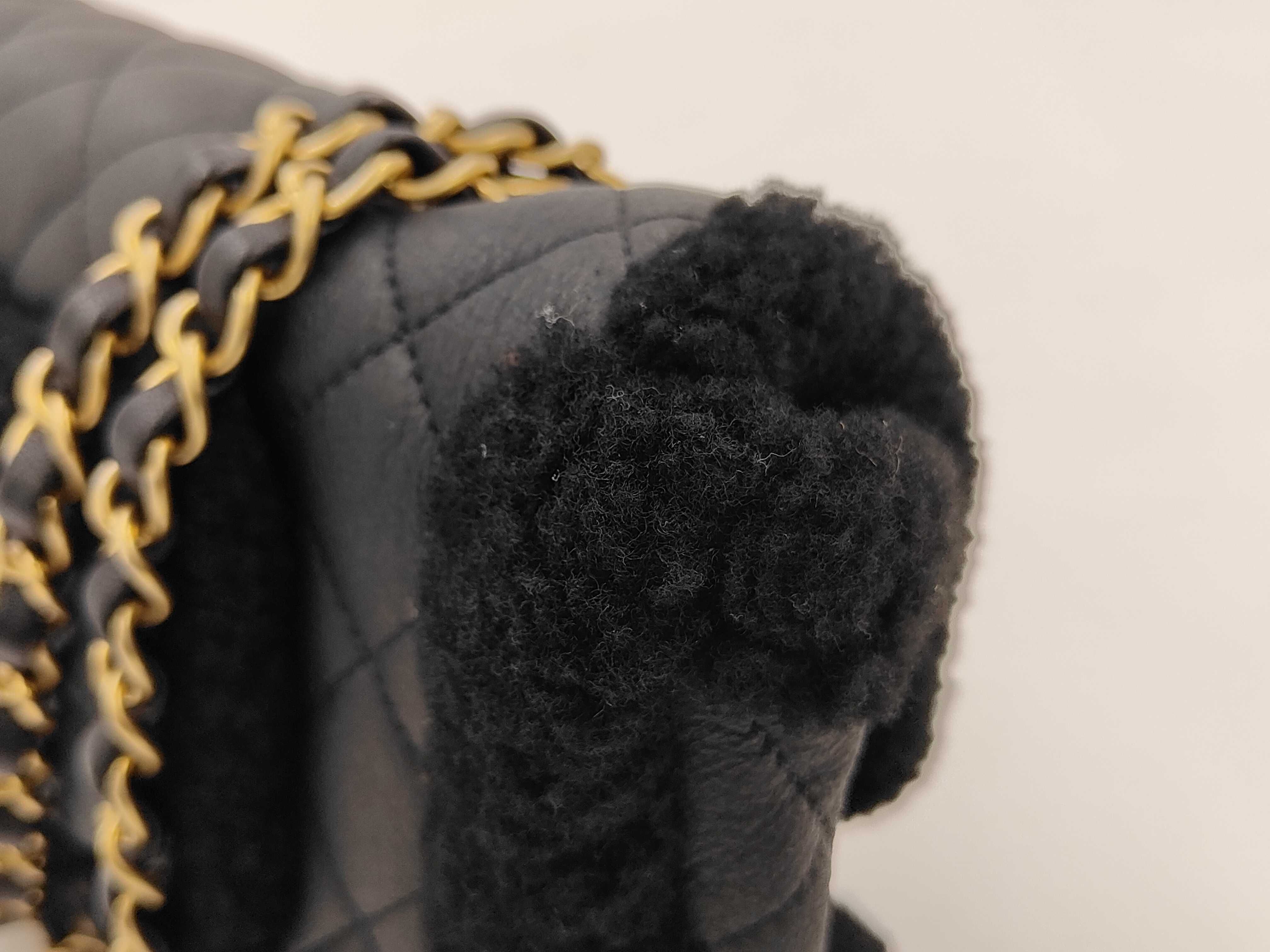 Lambskin x Fur Black Flap Bag RFID Shoulder Bag — view 9