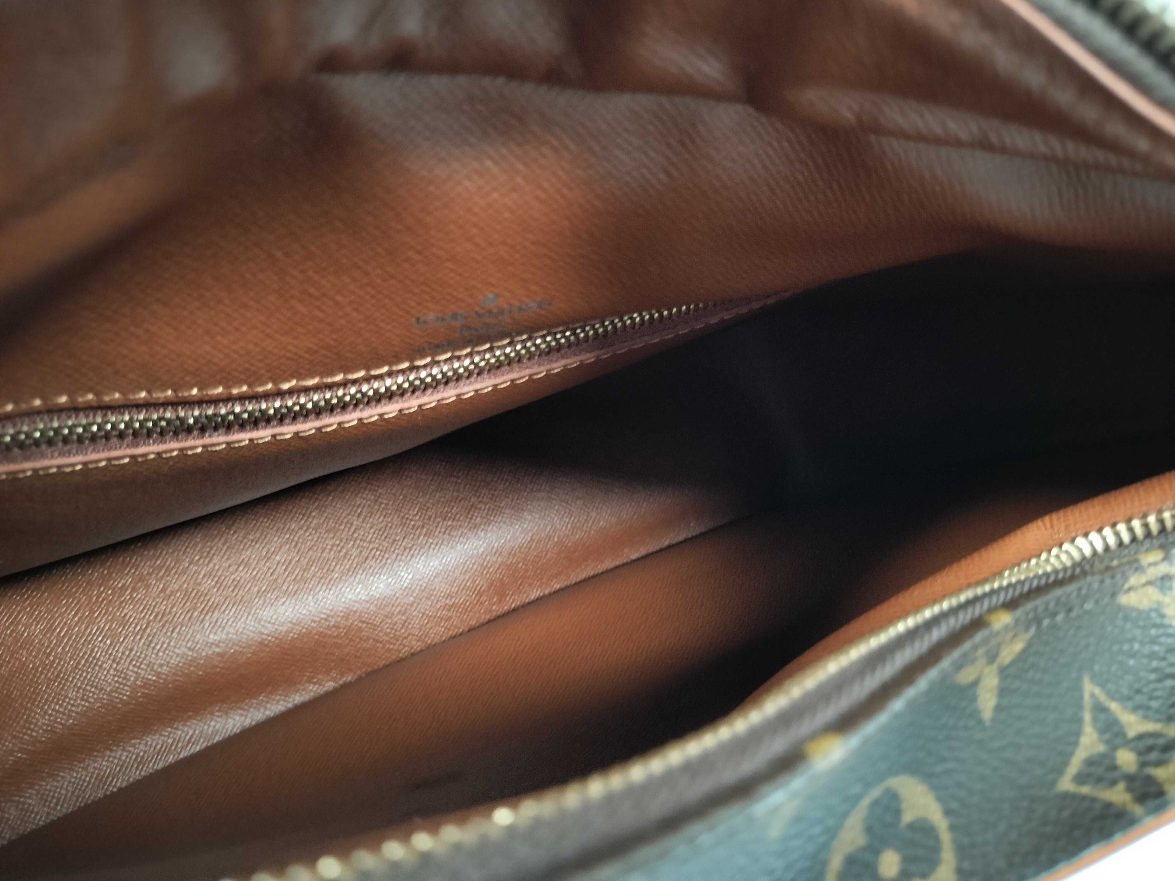 Monogram Moncler Navy Monogram M51265 Boulogne Shoulder Bag — view 9
