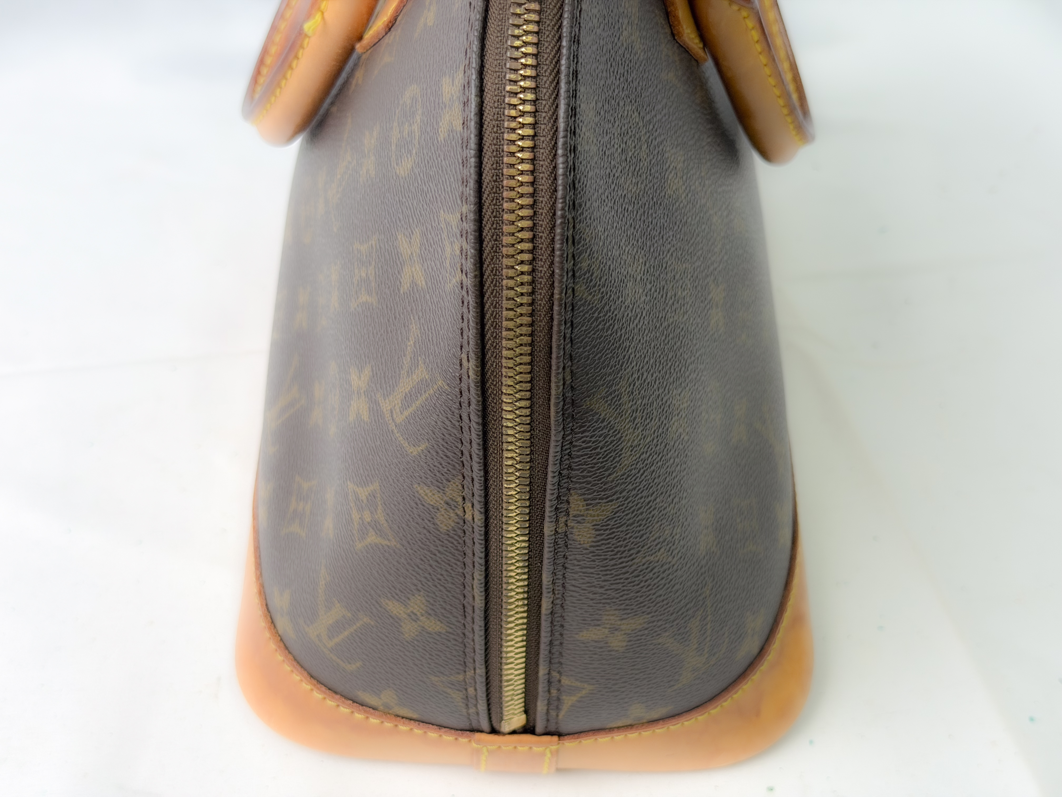 Monogram M51130 Alma PM VI0997 Handbag — view 4