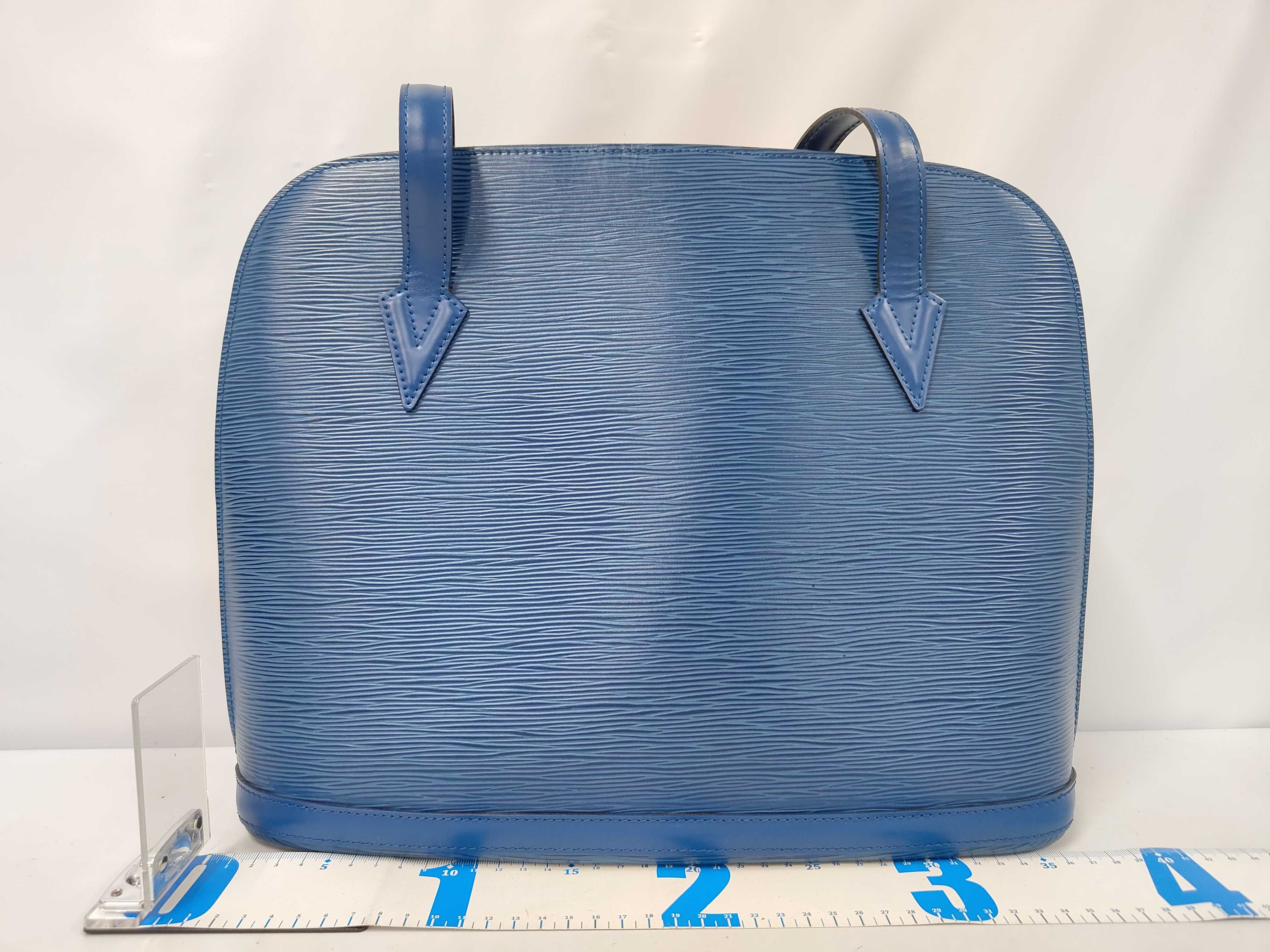 M52285 Epi Lussac Leather Blue Tote Bag — view 2