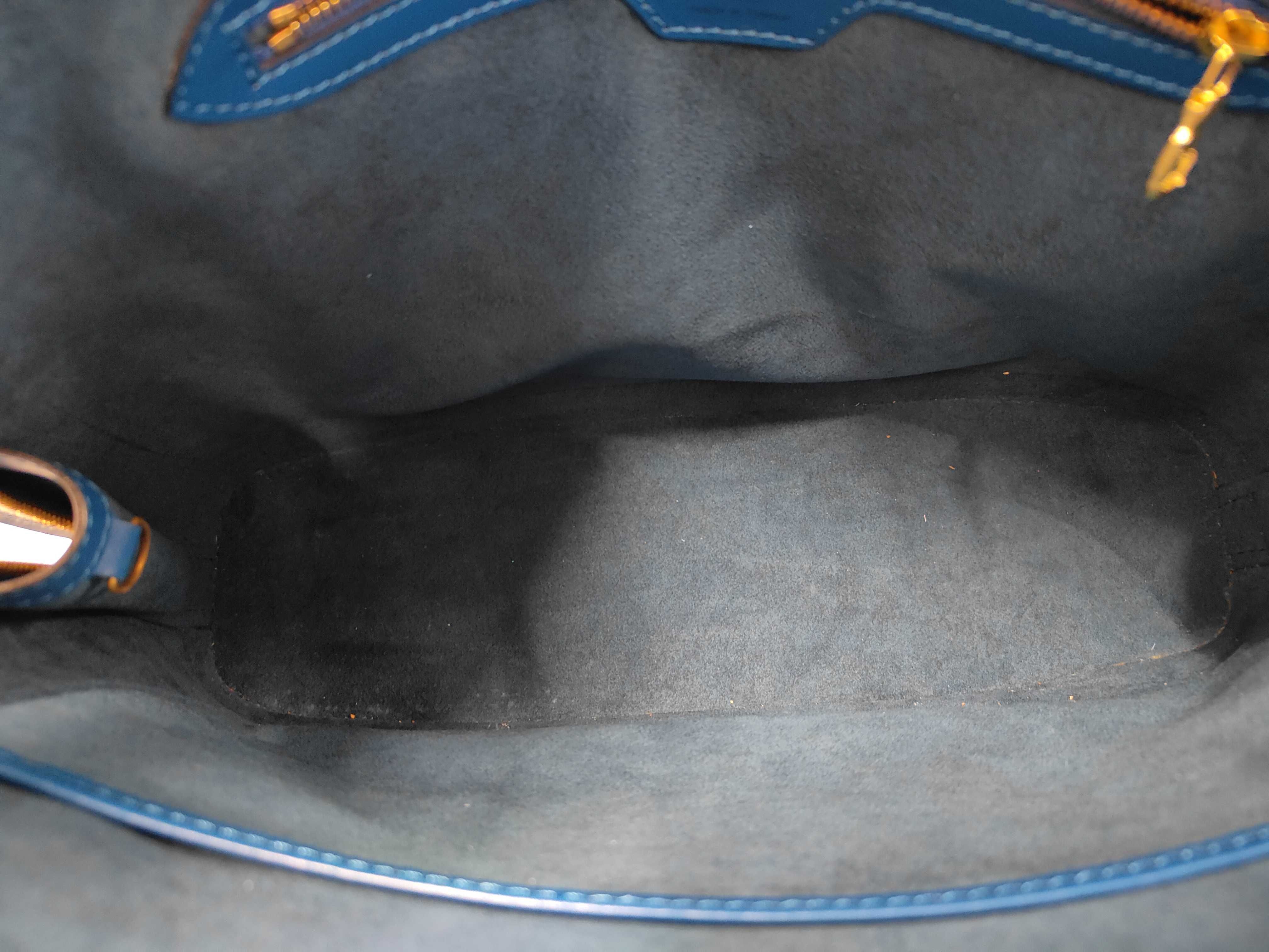 M52285 Epi Lussac Leather Blue Tote Bag — view 8