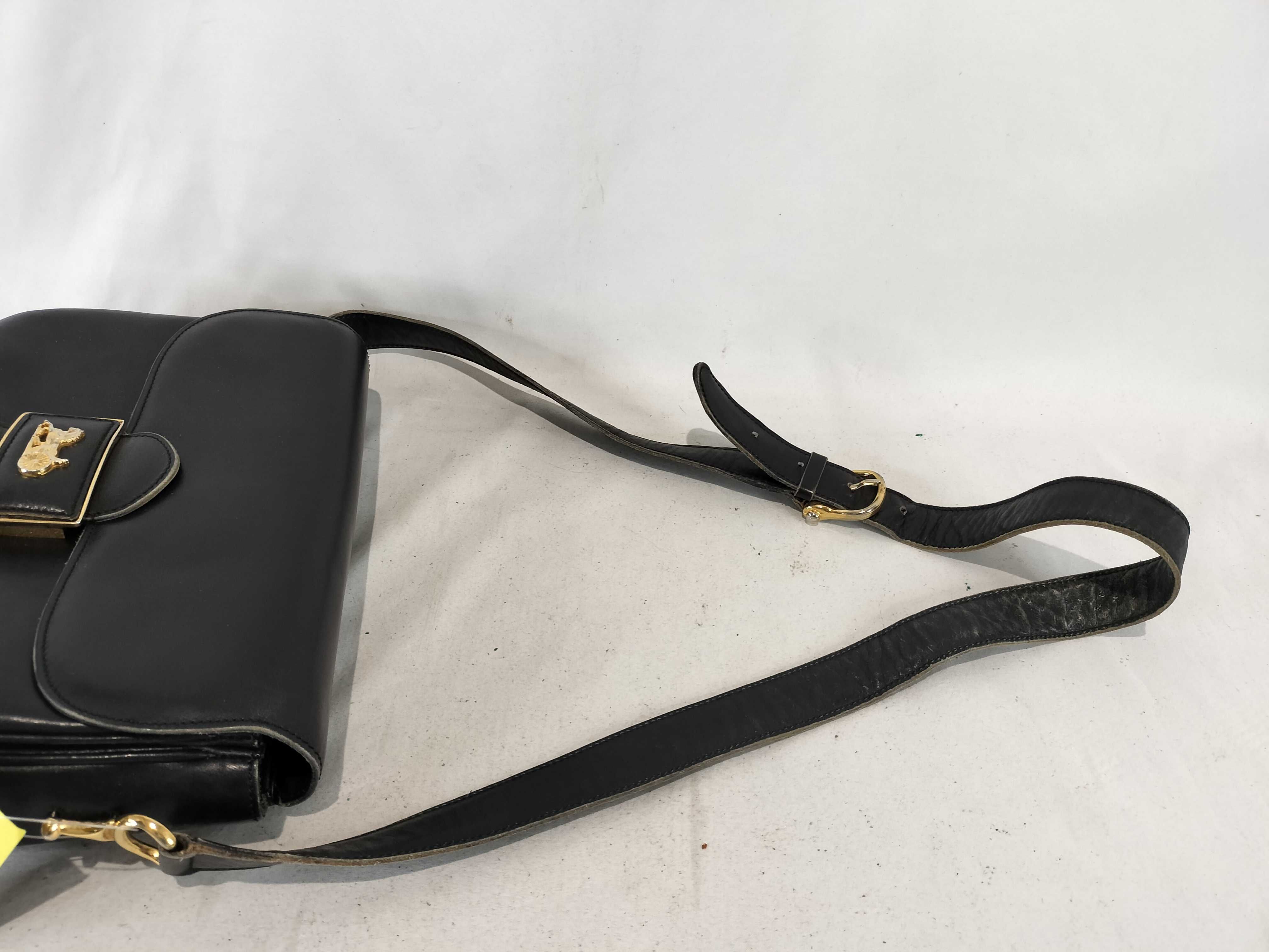Vintage Carriage Hardware Leather Shoulder Bag — view 4