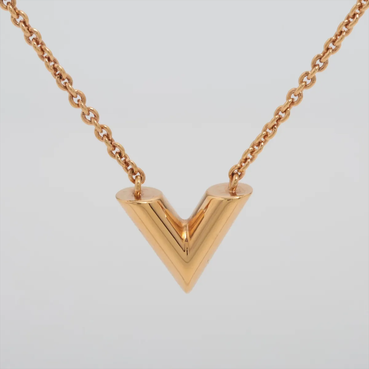 M61083 Essential V LE1211 Necklace, GP Gold, shows signs of wear, tarnishing, — view 2