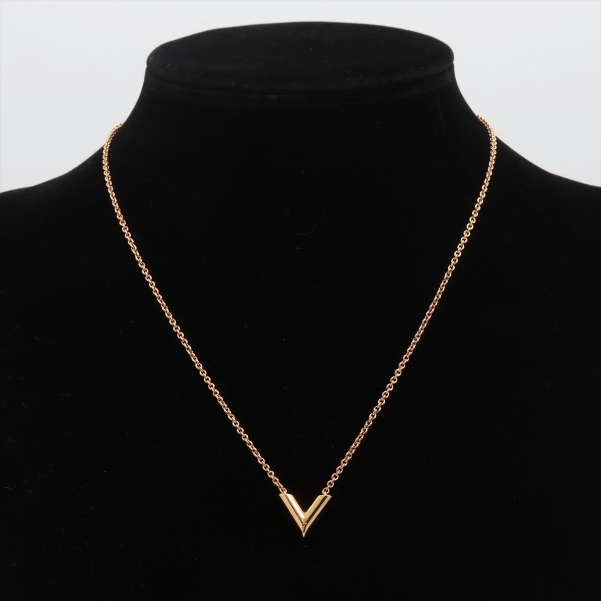 M61083 Essential V LE1211 Necklace, GP Gold, shows signs of wear, tarnishing, — view 5