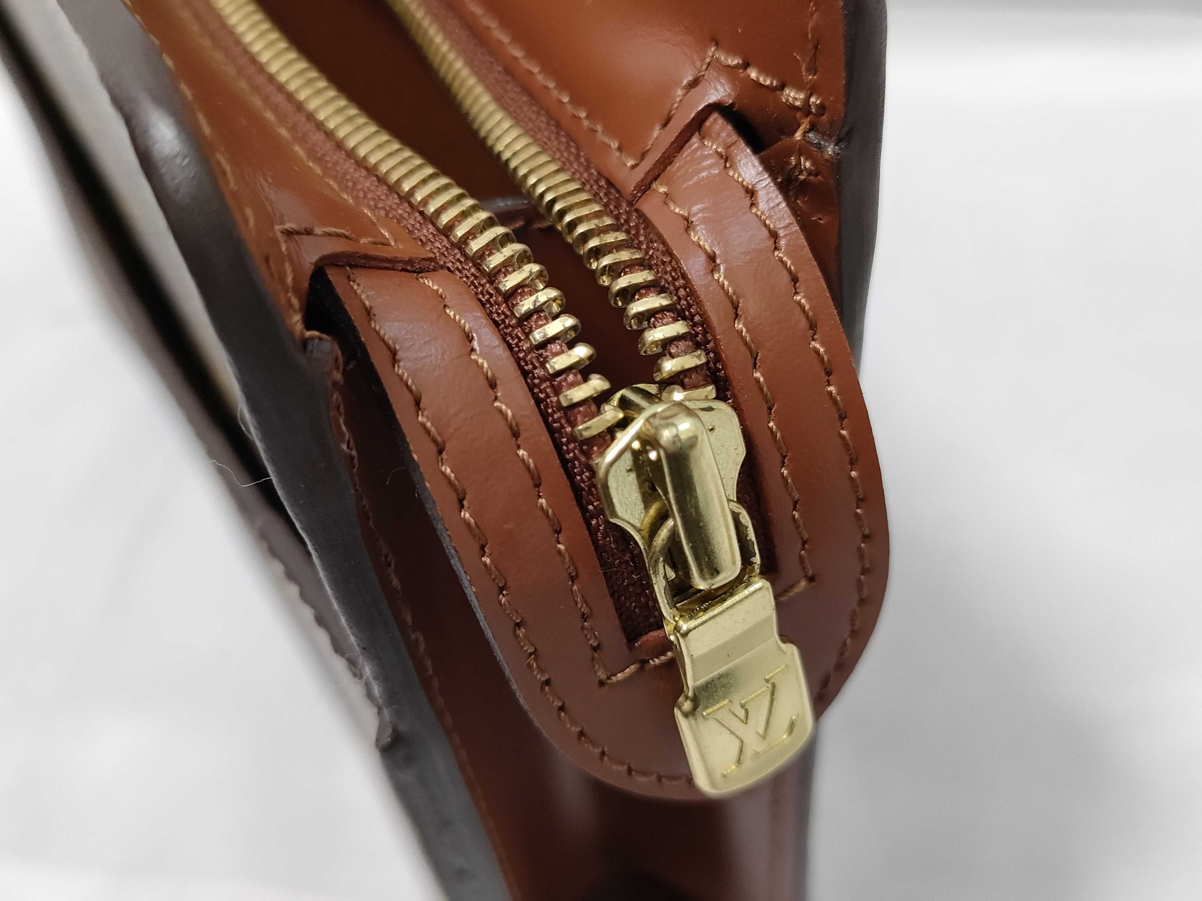 Monogram M51795 Pochette Homme Second Bag — view 10