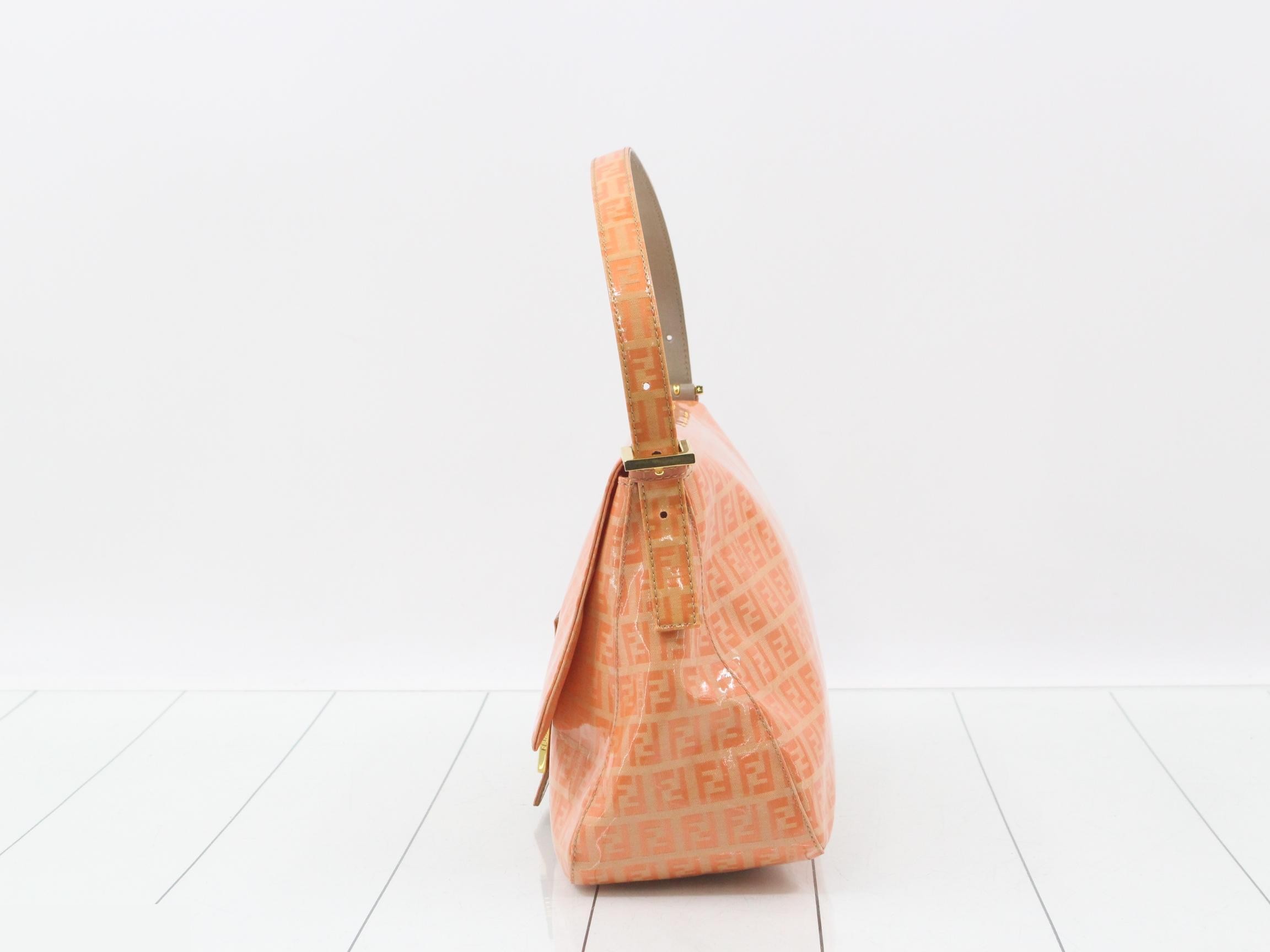 Zucchino Shoulder Bag — view 3