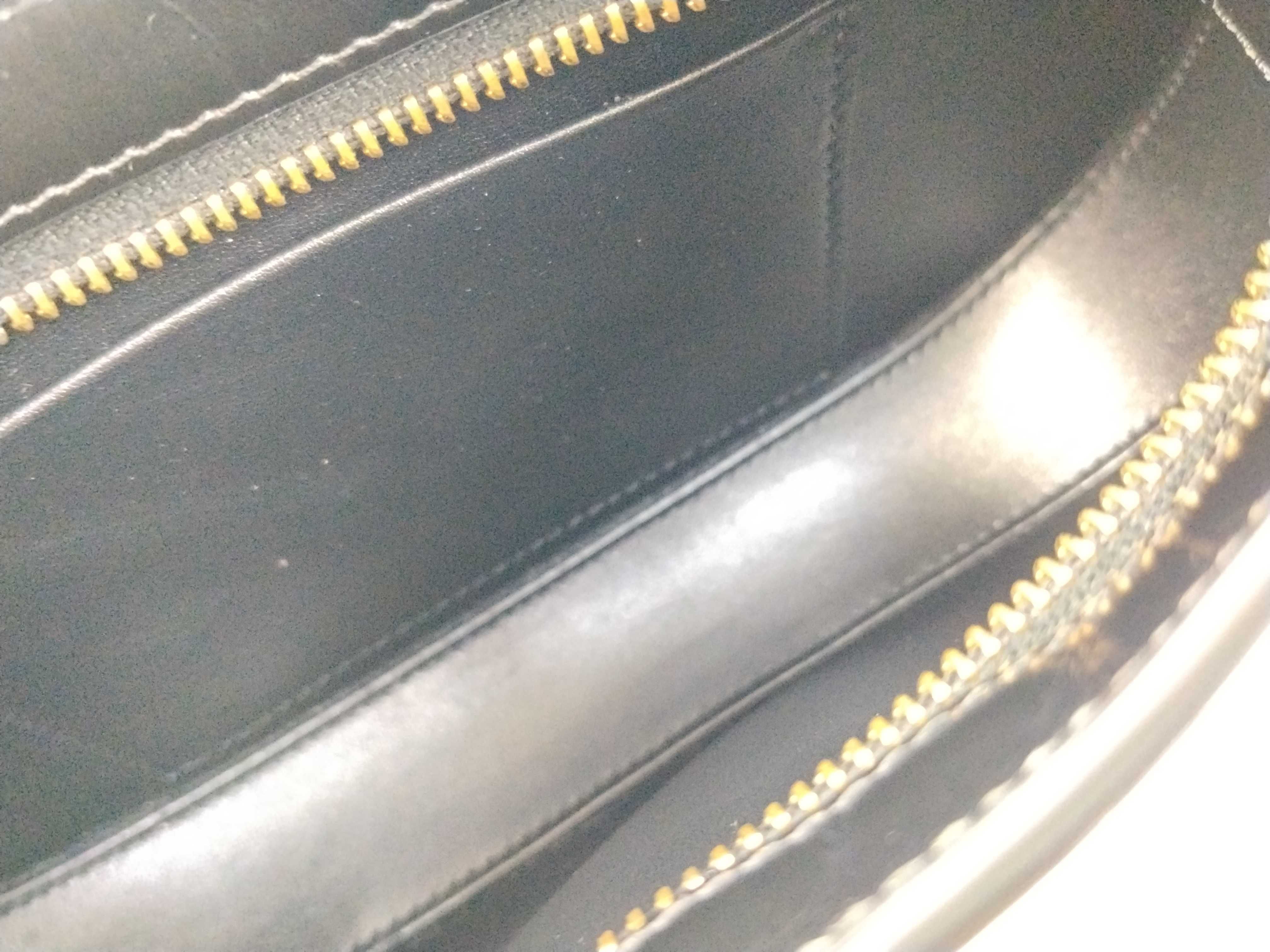 shoulder bag — view 10