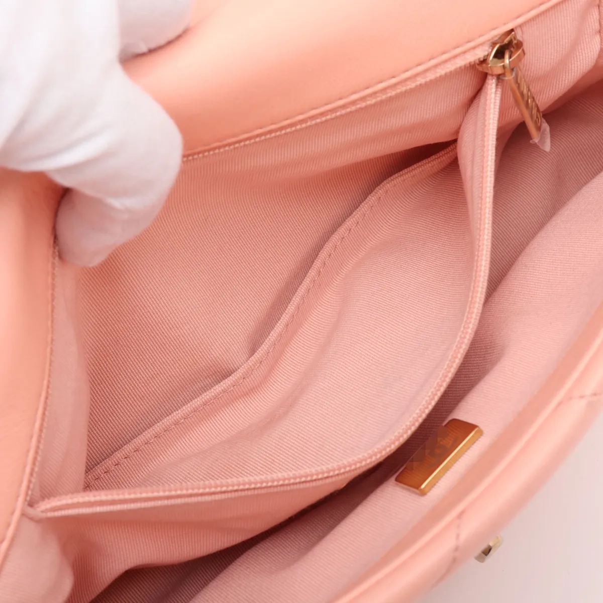 19 Lambskin Chain Shoulder Bag Pink Gold x Silver Hardware TH68N9G4 Random Plate AS1160 — view 9