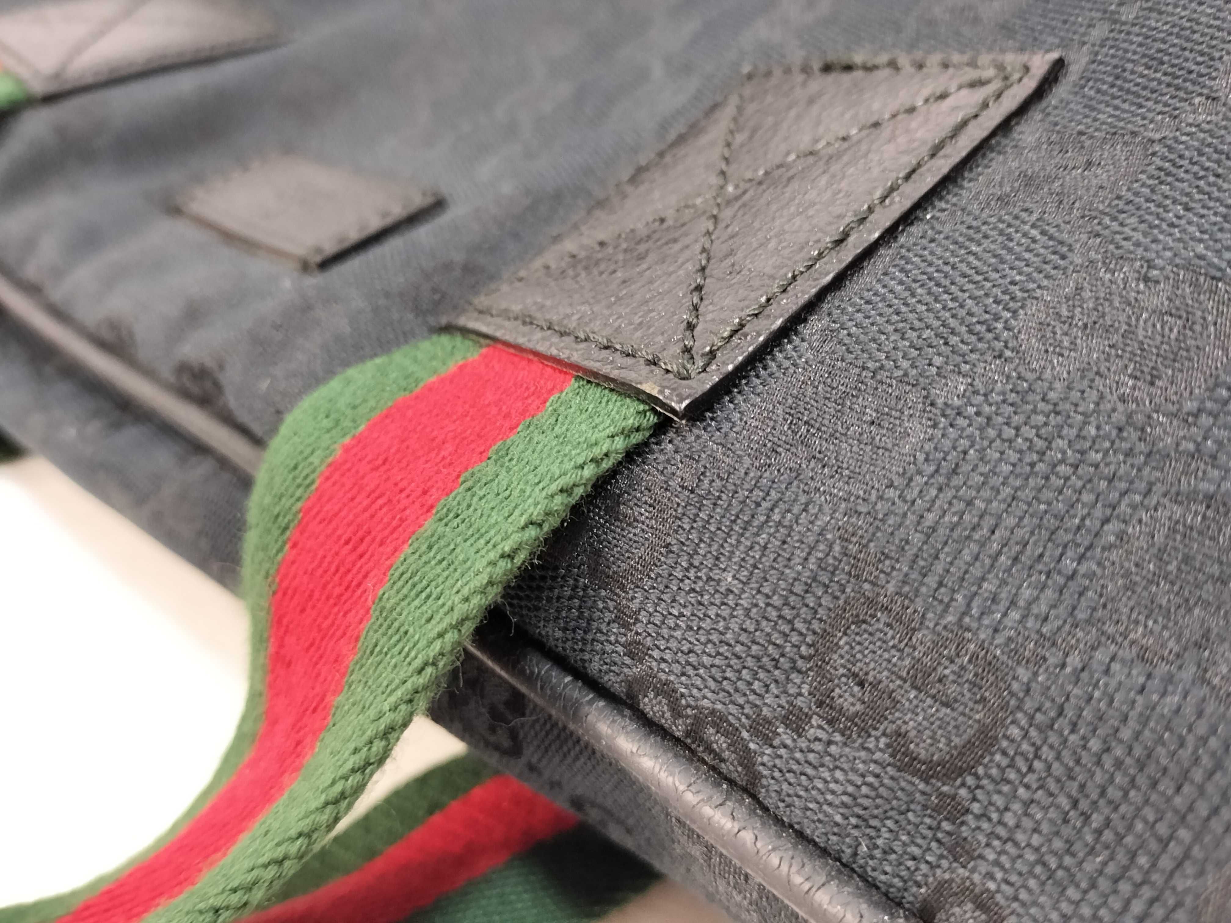 GG Canvas Gucci Handbag Boston Bag — view 5