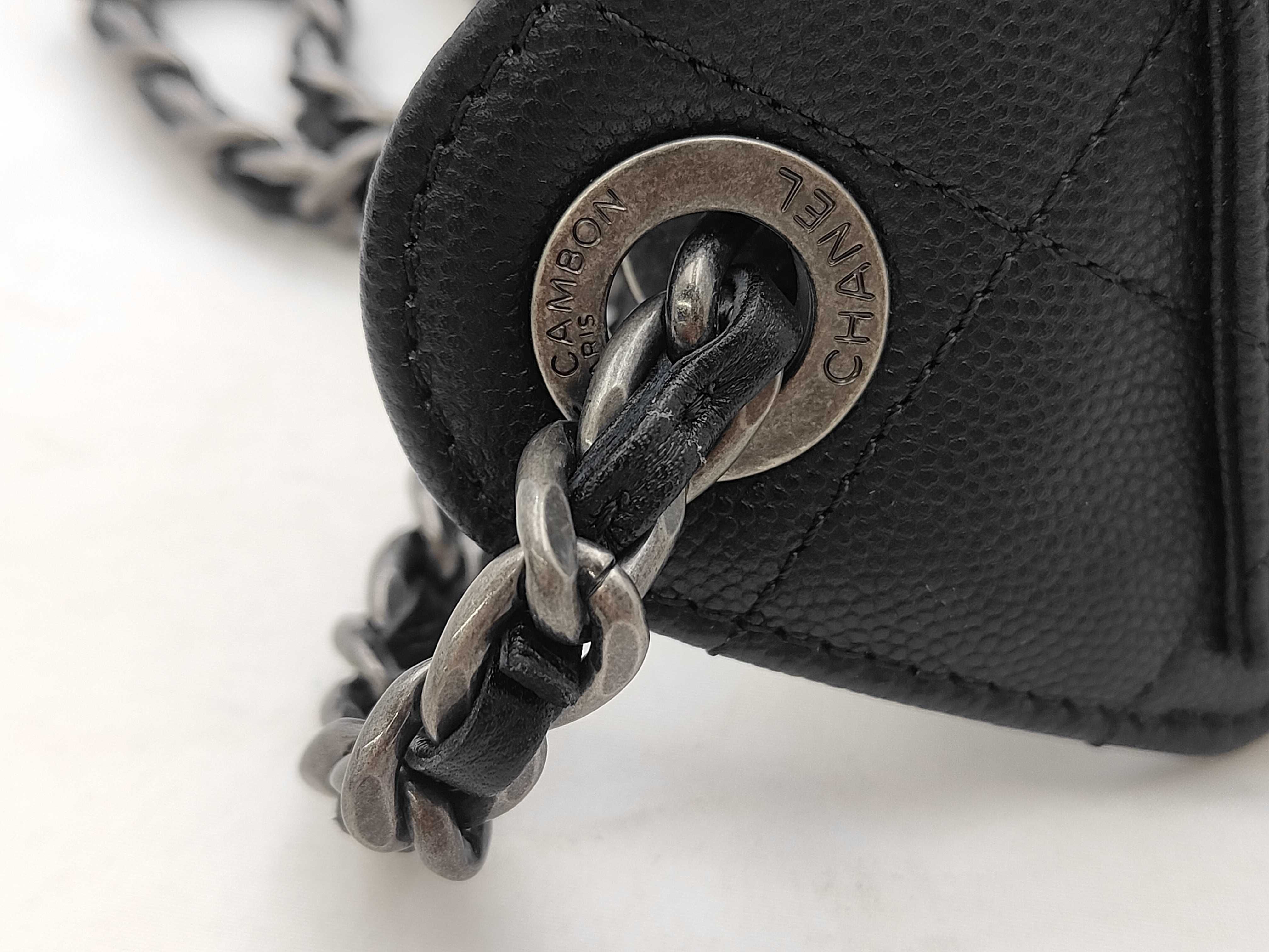 25 Grained Calfskin Black Bag — view 5