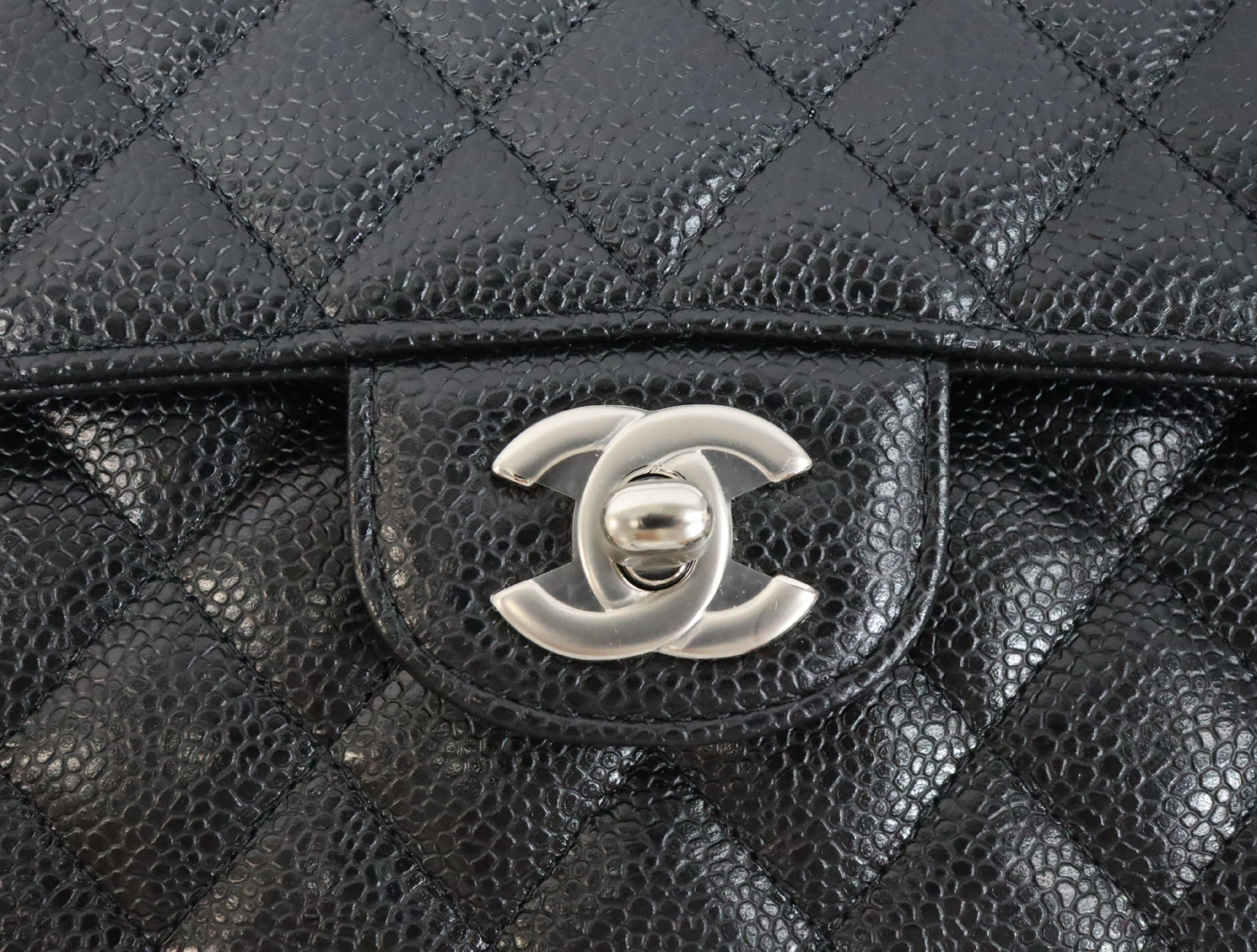 Matelassé 25cm Double Flap Shoulder Bag, Silver Hardware, Serial Number 31, Caviar Leather, A01112 (Shoulder Bag) — view 11