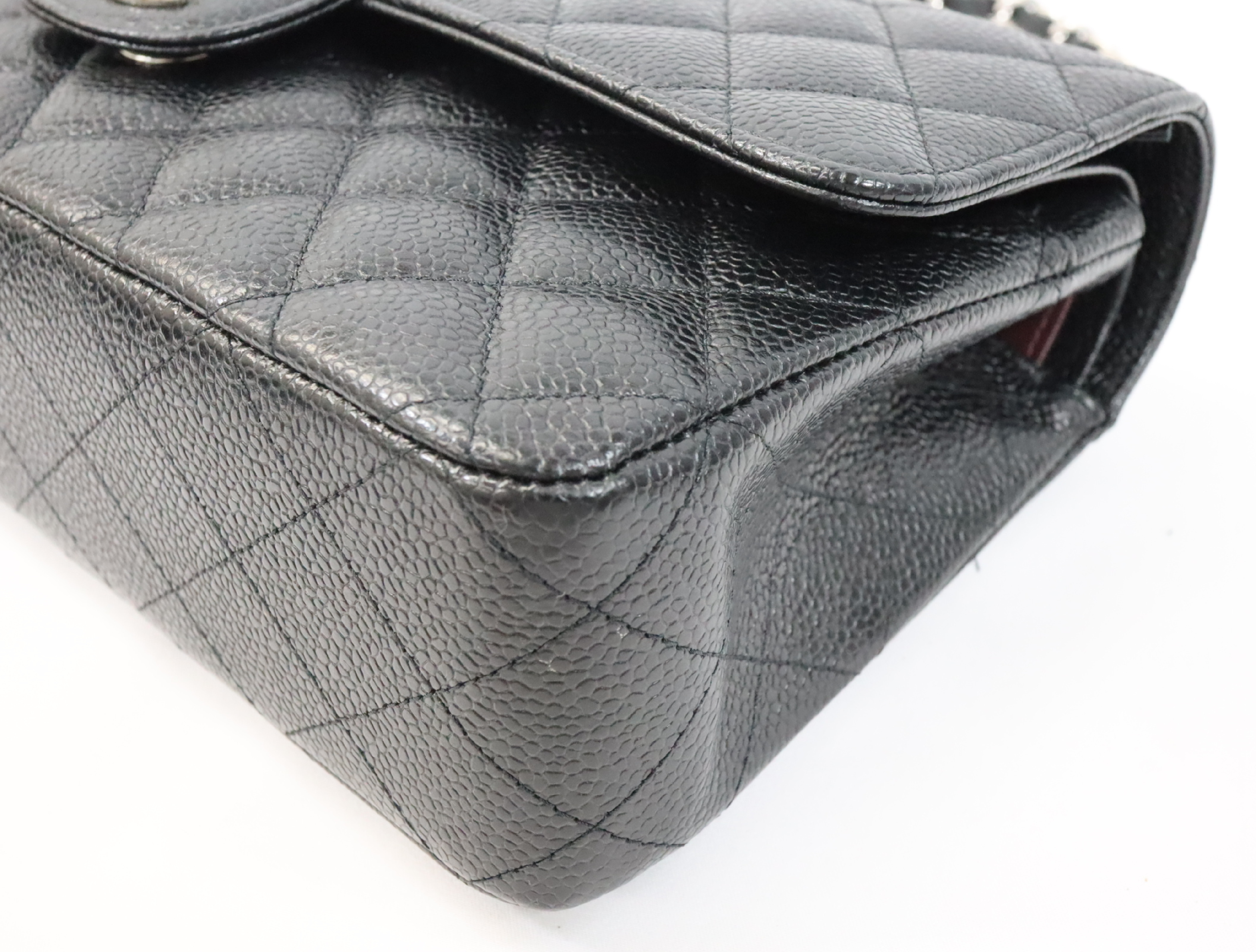 Matelassé 25cm Double Flap Shoulder Bag, Silver Hardware, Serial Number 31, Caviar Leather, A01112 (Shoulder Bag) — view 7