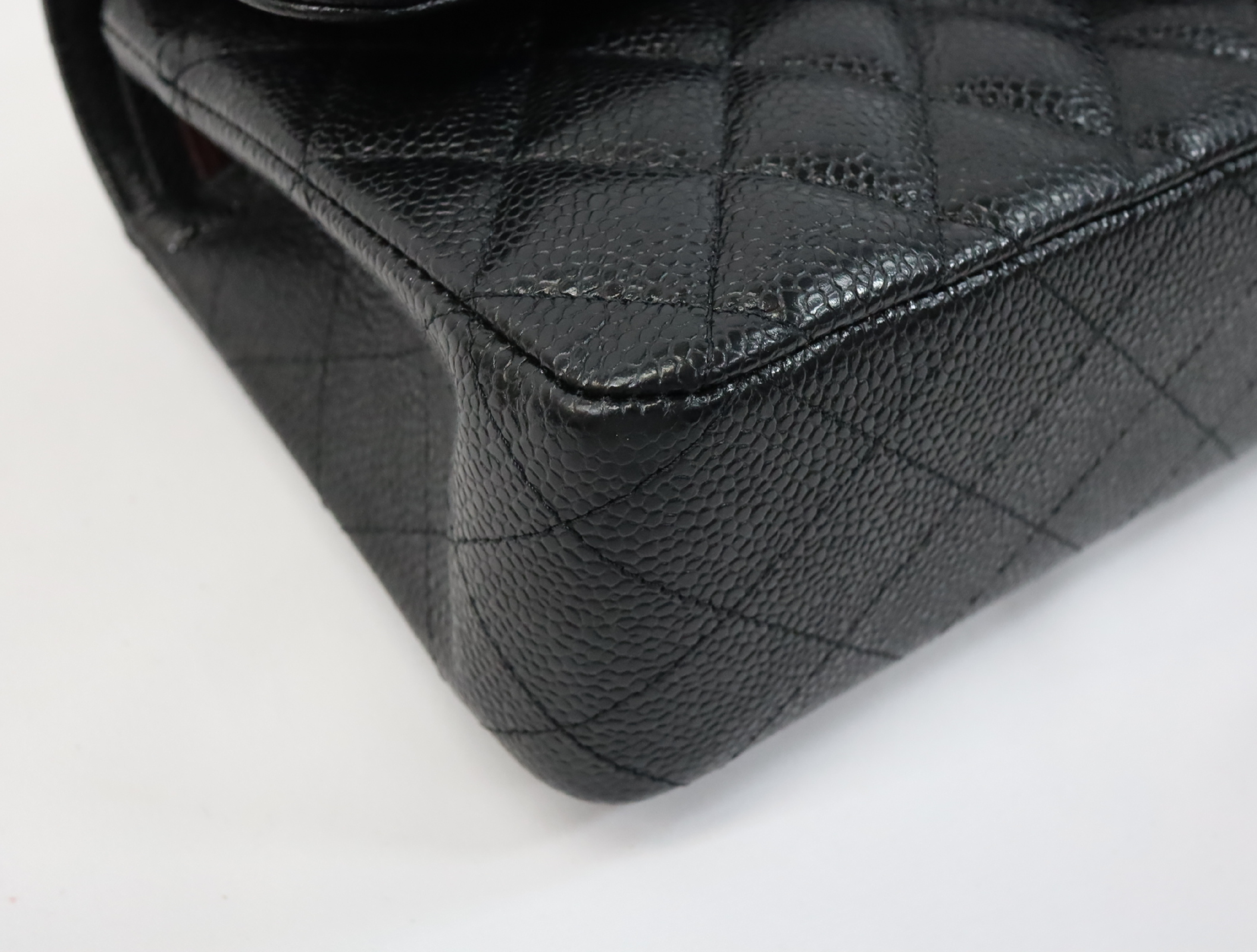 Matelassé 25cm Double Flap Shoulder Bag, Silver Hardware, Serial Number 31, Caviar Leather, A01112 (Shoulder Bag) — view 8
