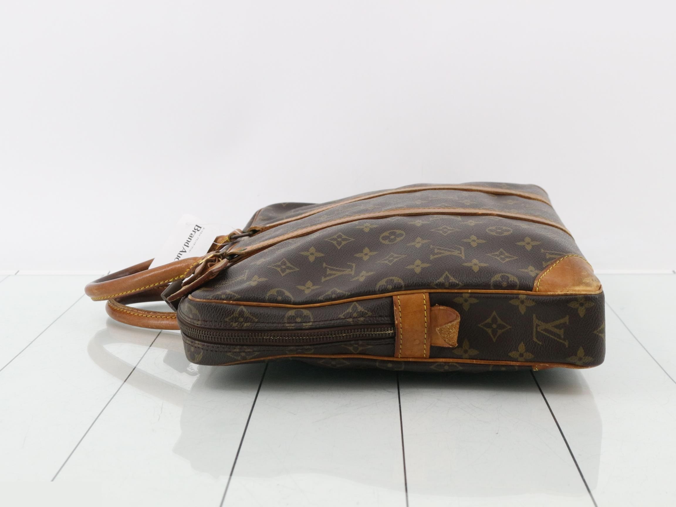 LV Monogram Business Bag Portedocument — view 4