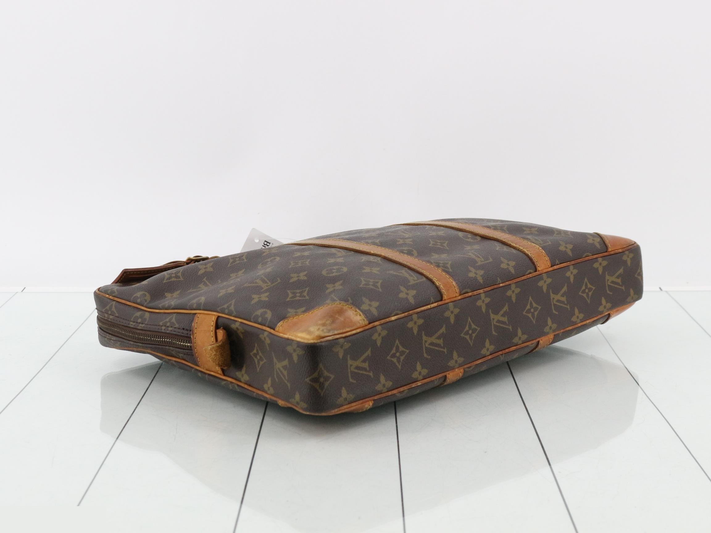 LV Monogram Business Bag Portedocument — view 5