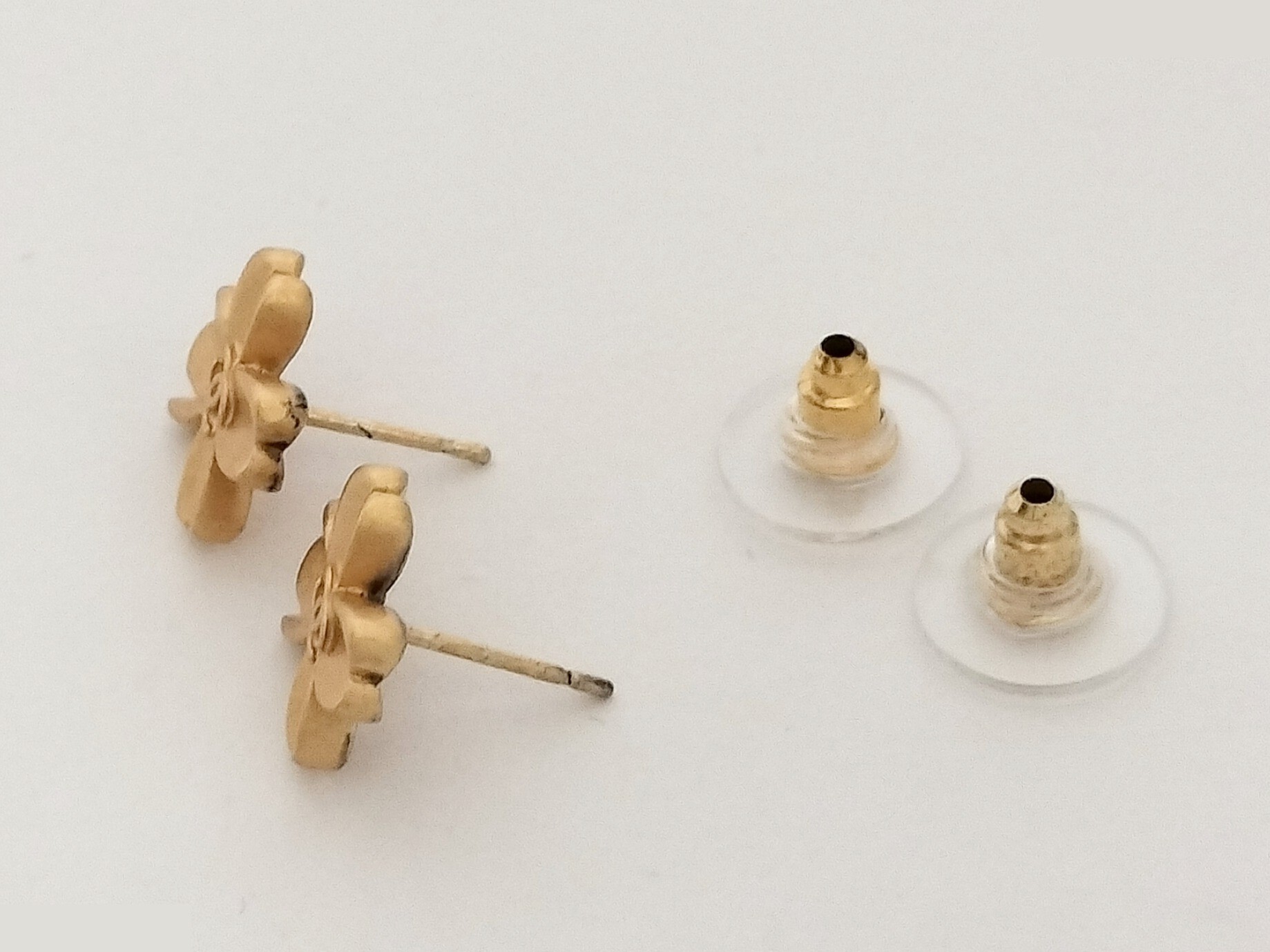 Coco clover gold earrings — view 2