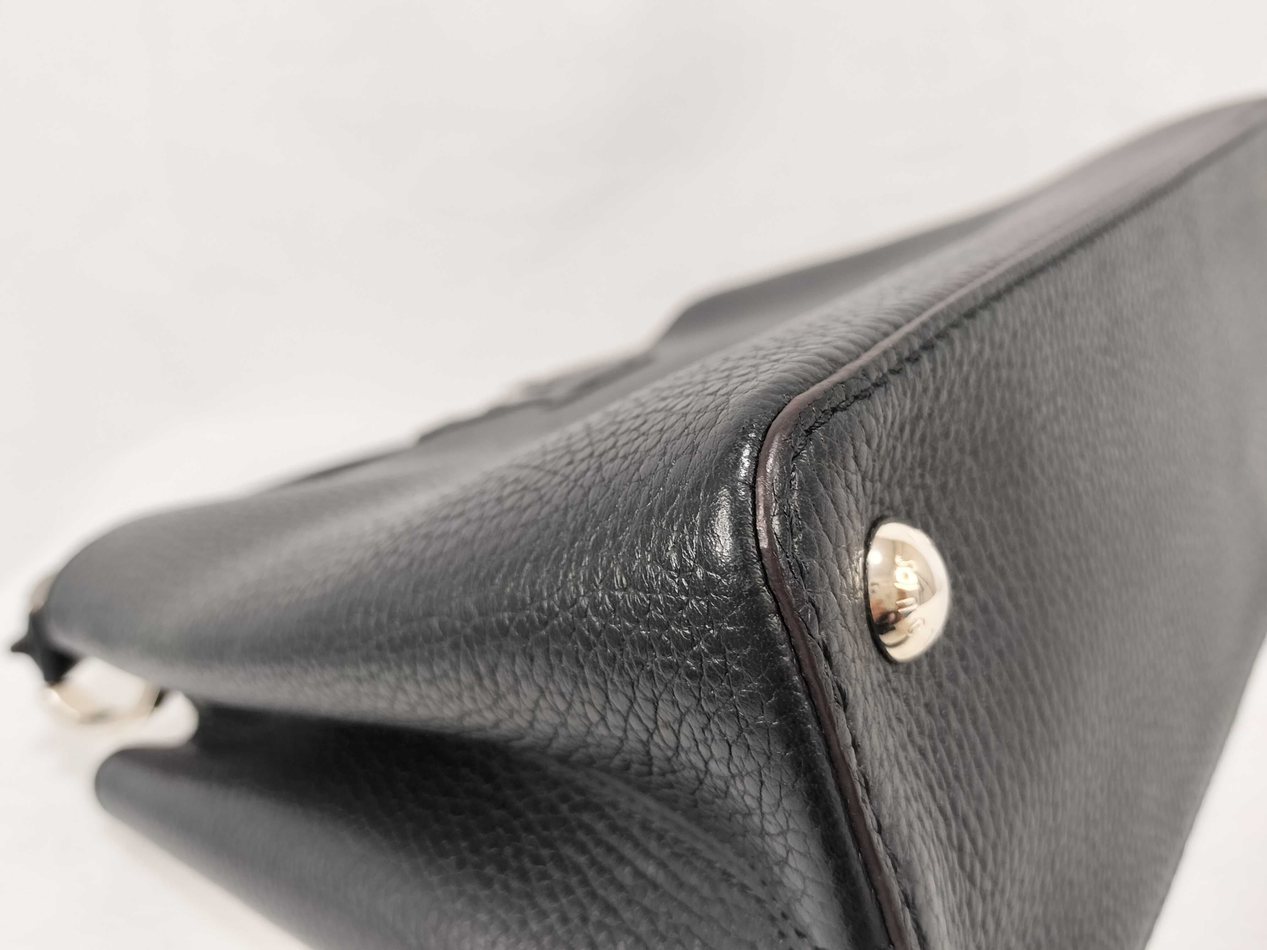 Capucines MM M42259 Black Handbag — view 6