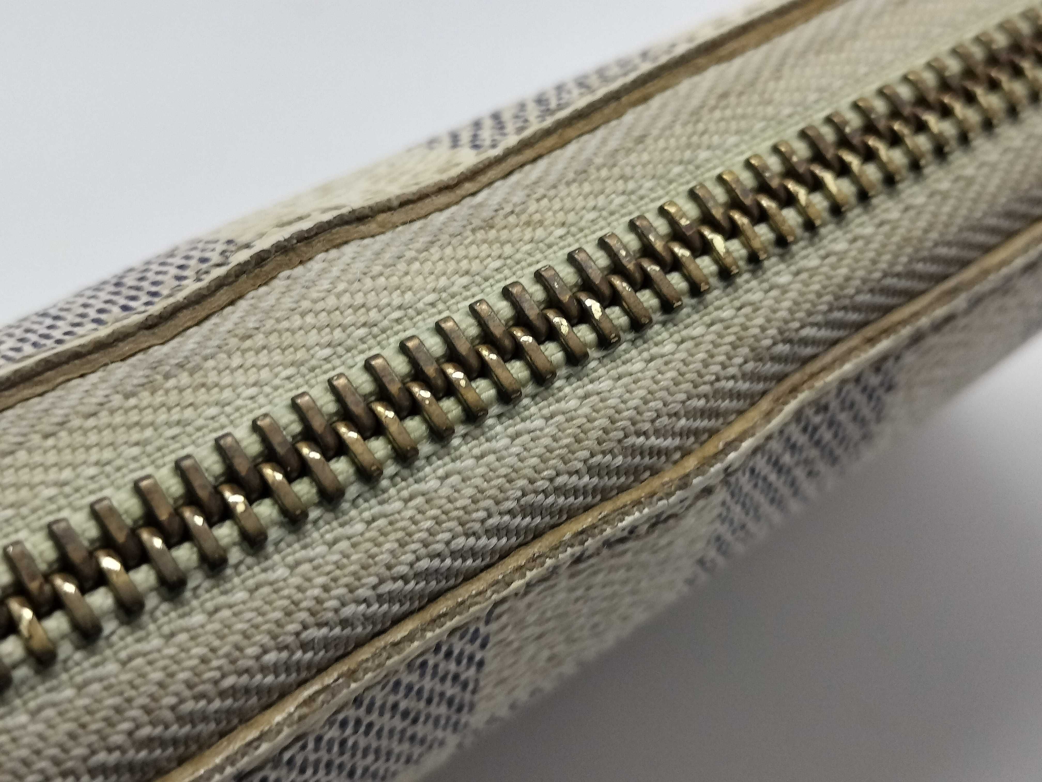 Damier Azur Zippy Wallet — view 7