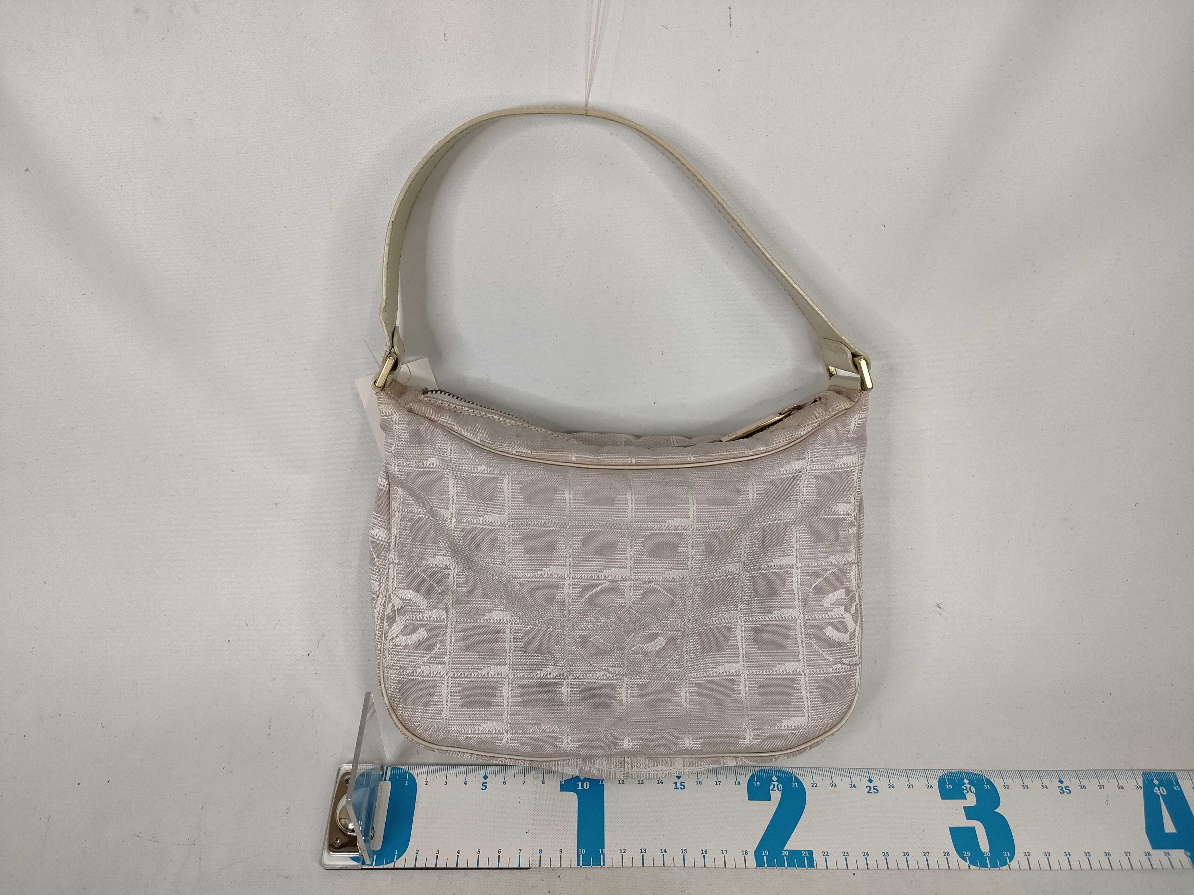 New Travel Line One-Shoulder Bag, Pink Shoulder Bag — view 2