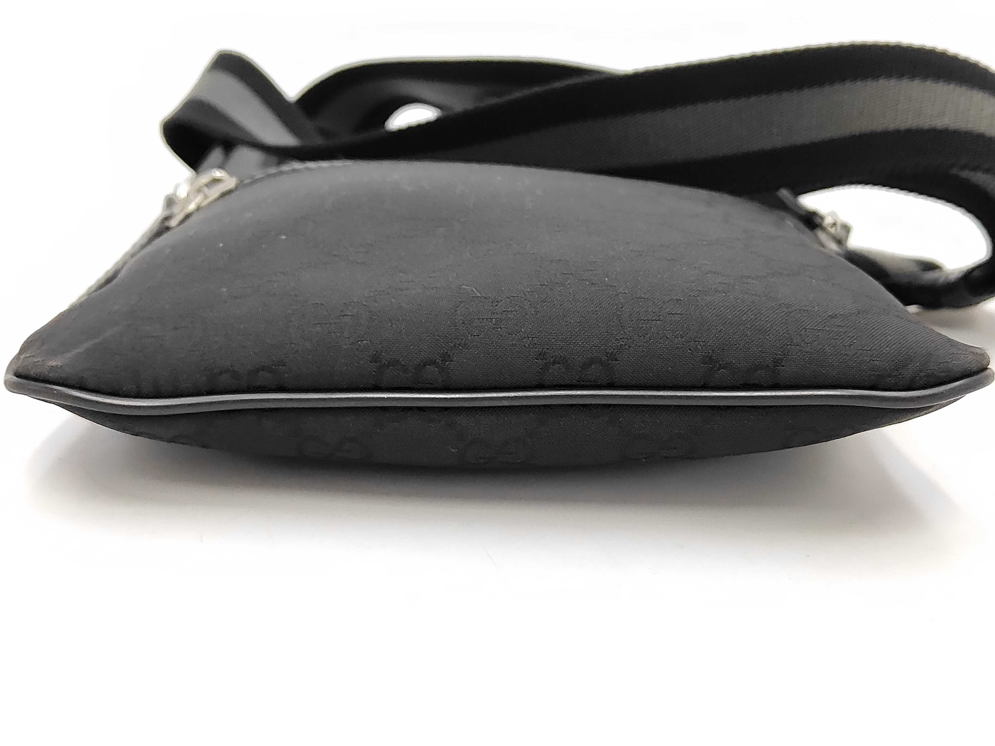 GG Shoulder Bag — view 7
