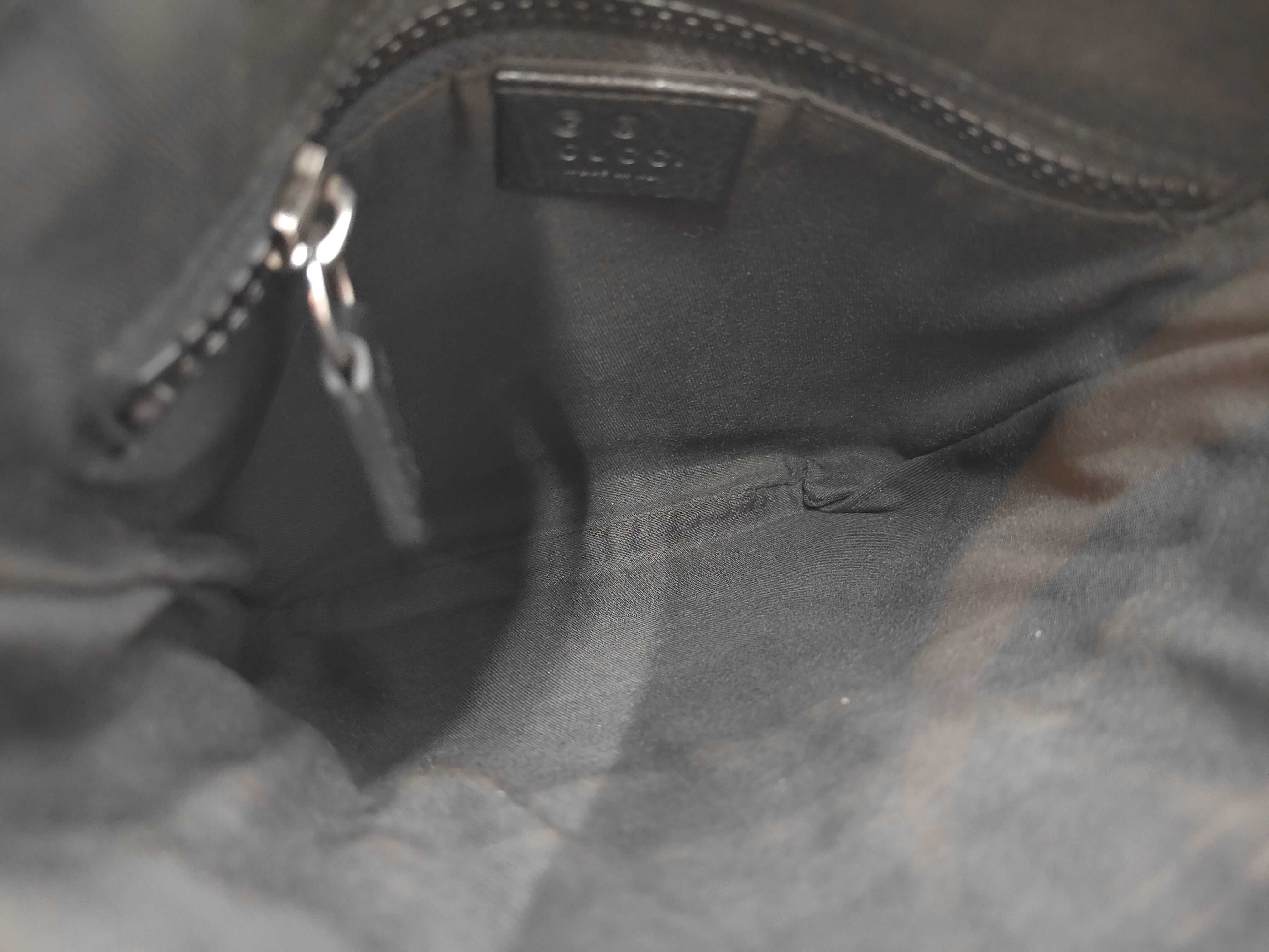 GG Shoulder Bag — view 9