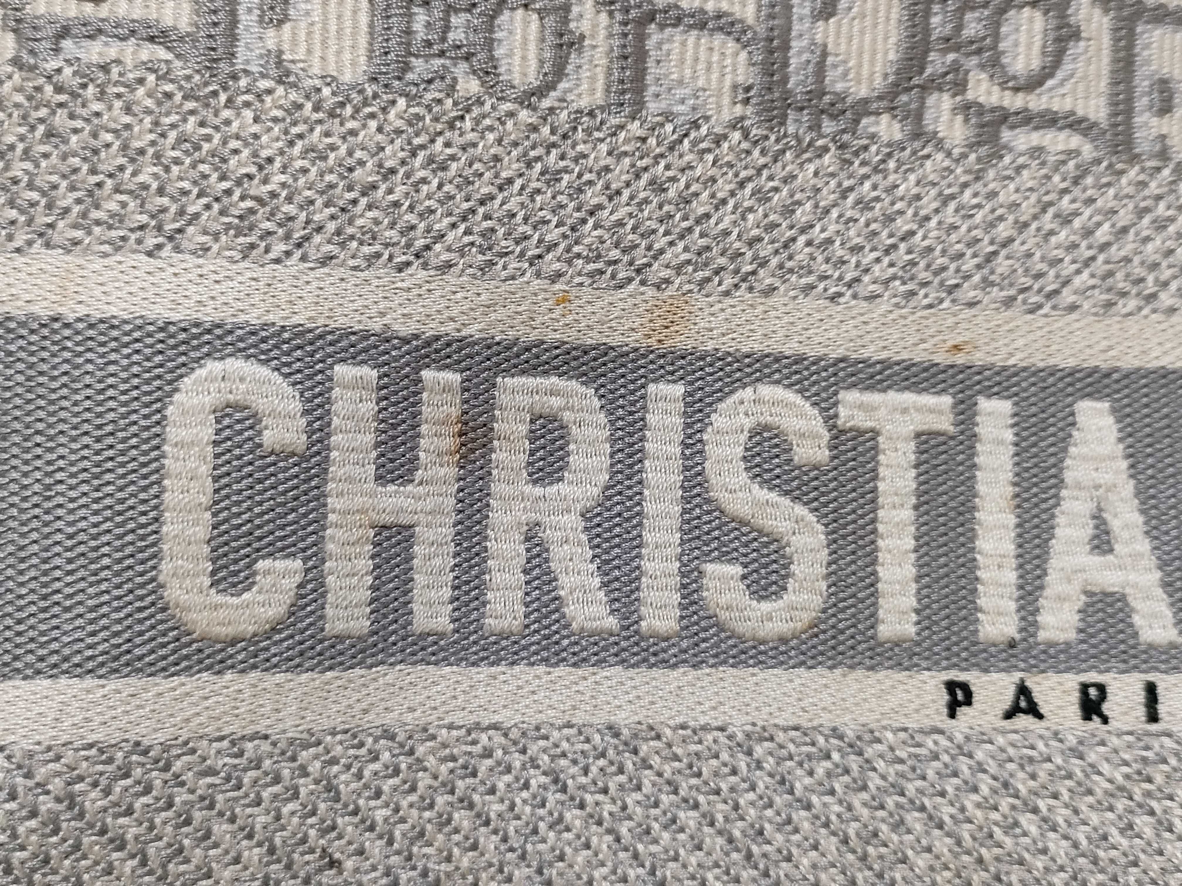 Trotter Christian Dior Oblique Book Tote Medium Canvas Tote Bag White x Gray Stain Tote Bag — view 13