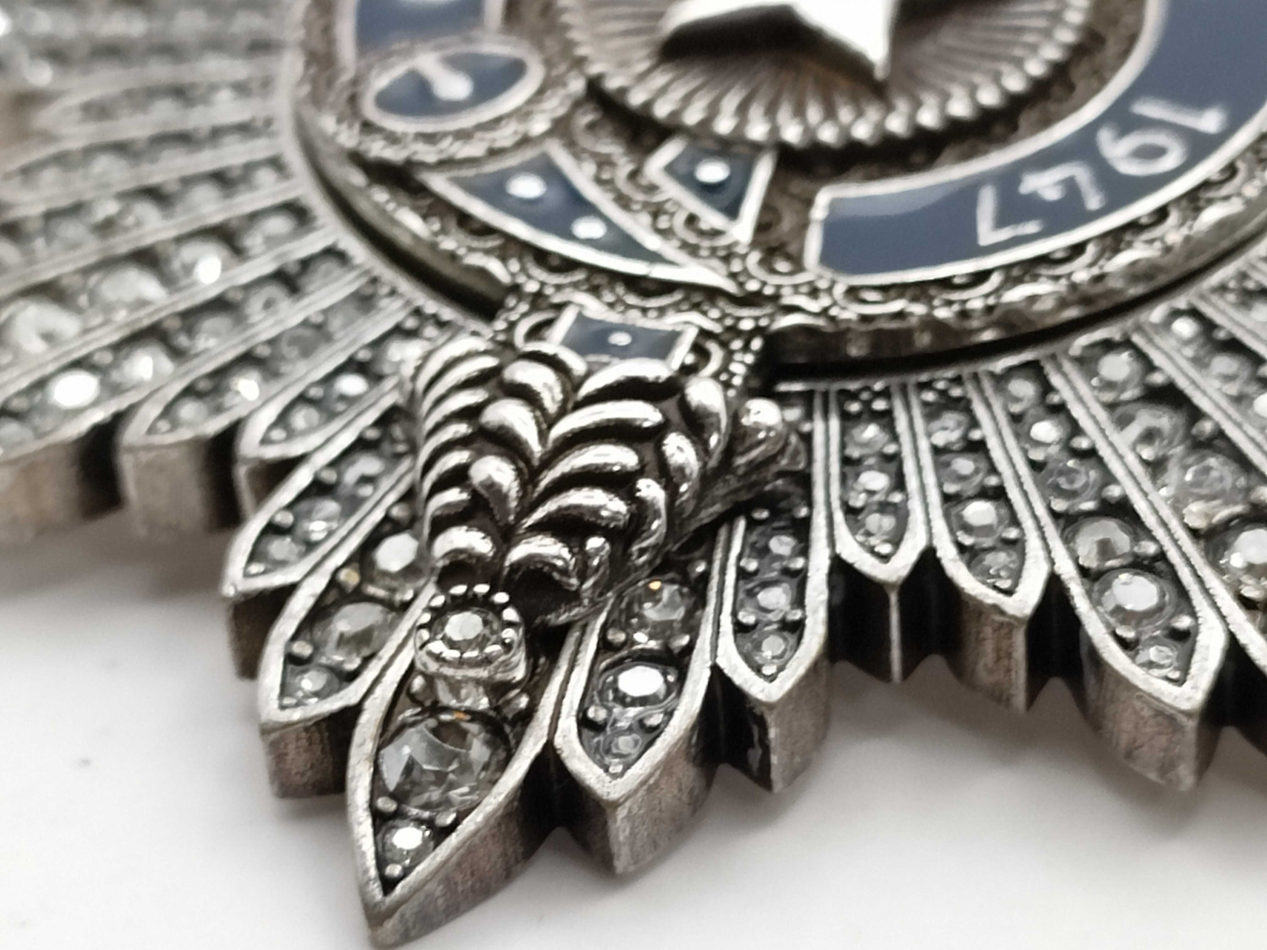BUFFALO STAR Brooch — view 8