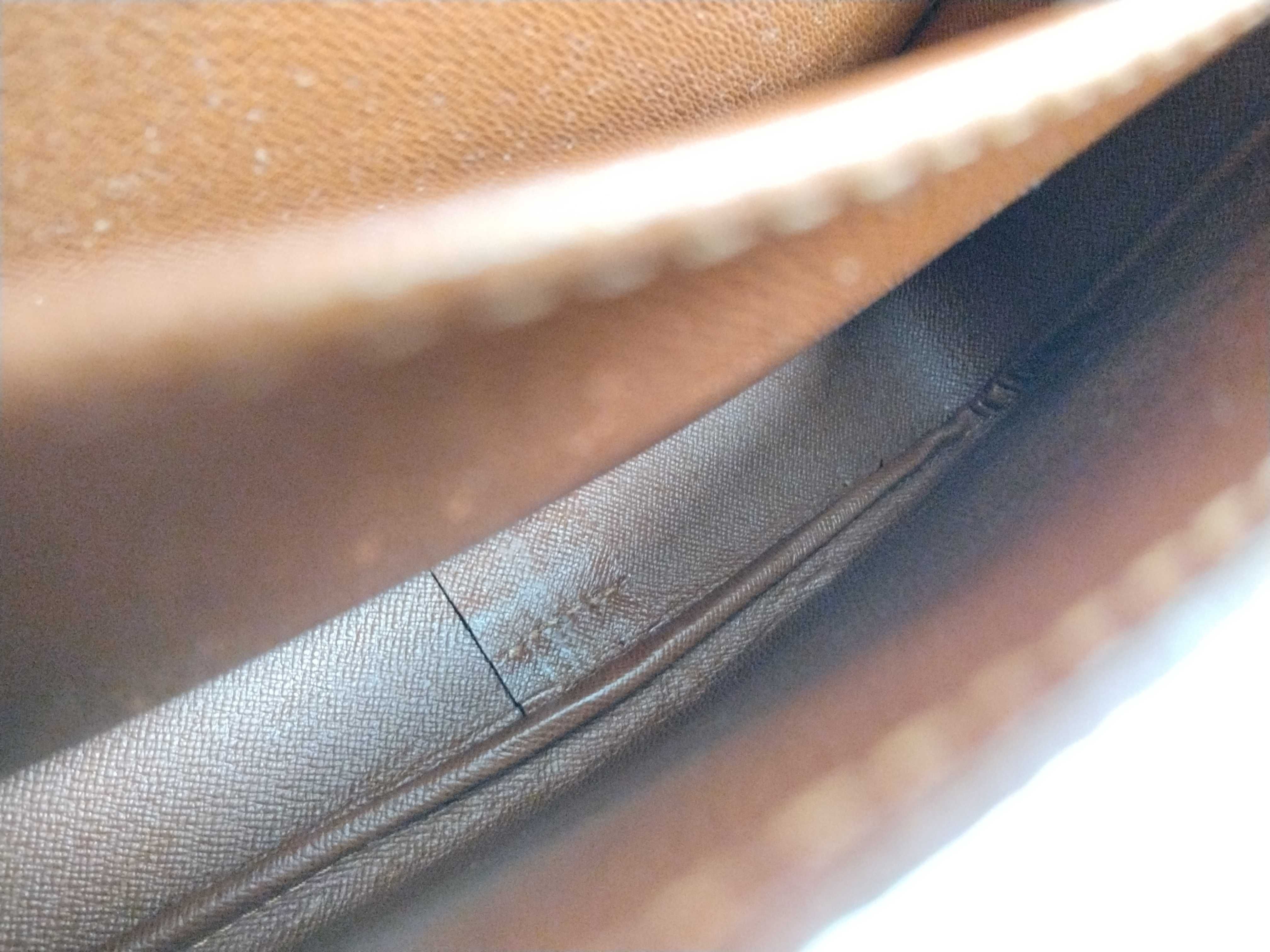 Monogram — view 11