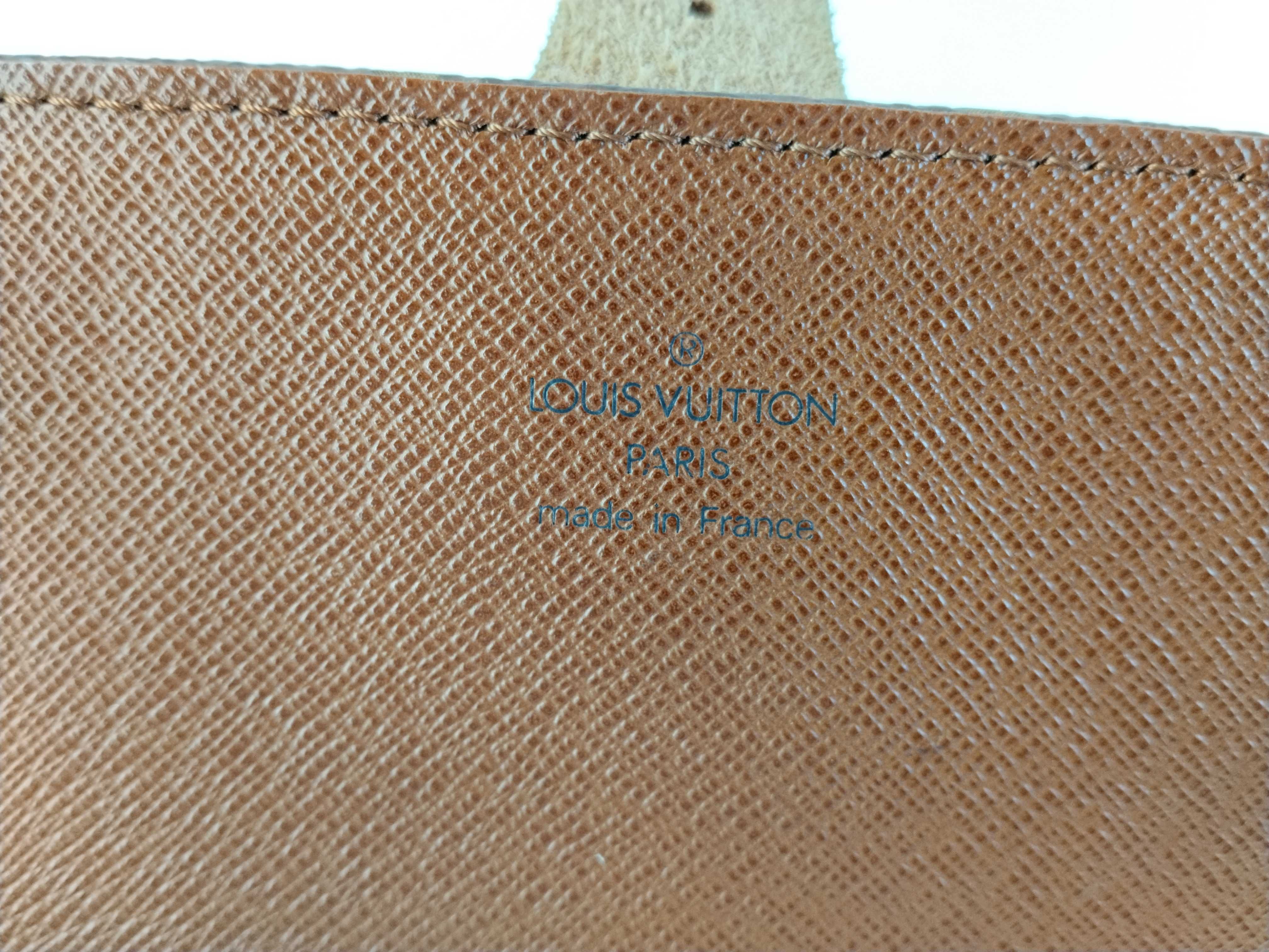 Monogram — view 12