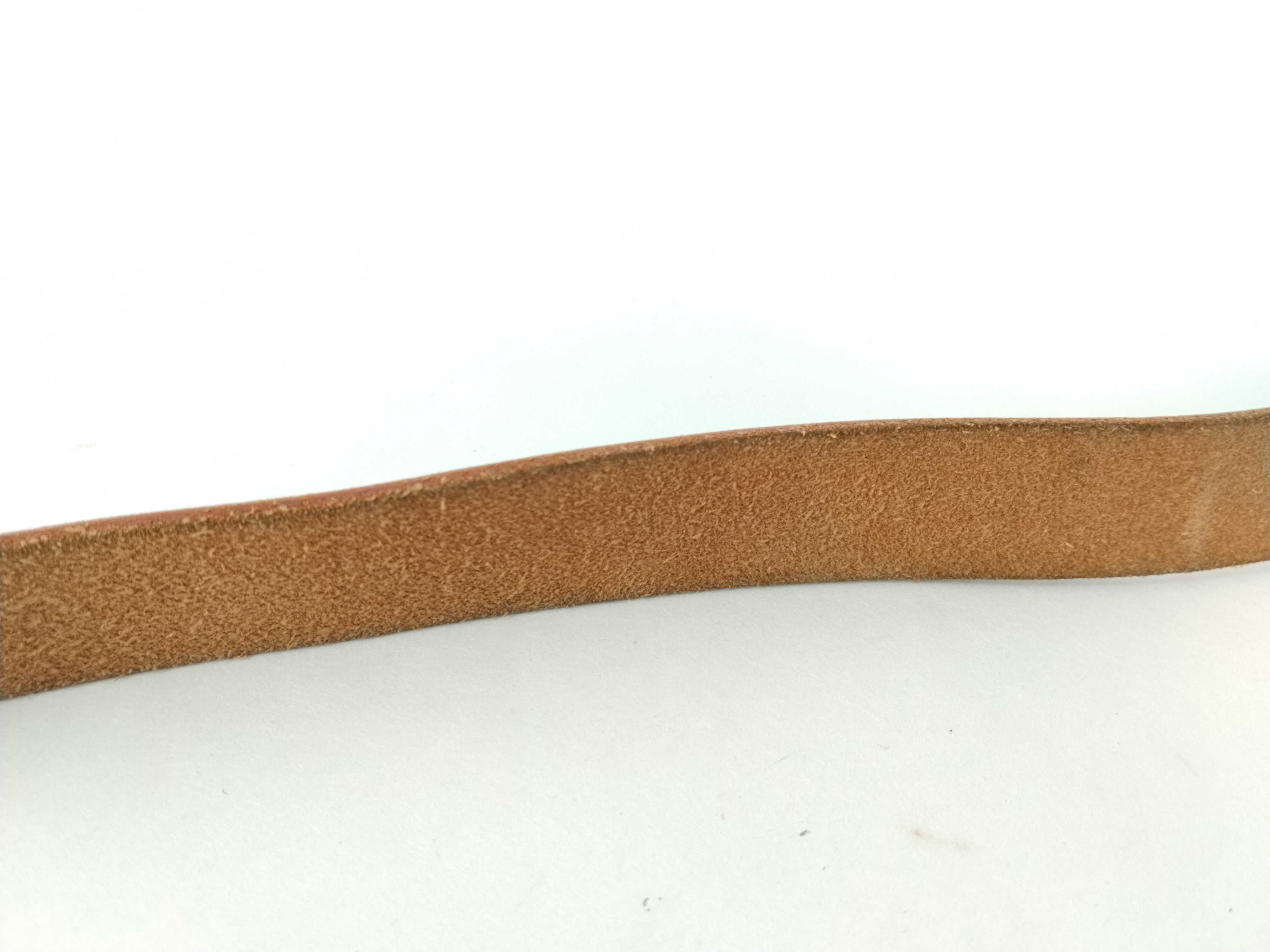 Monogram — view 5