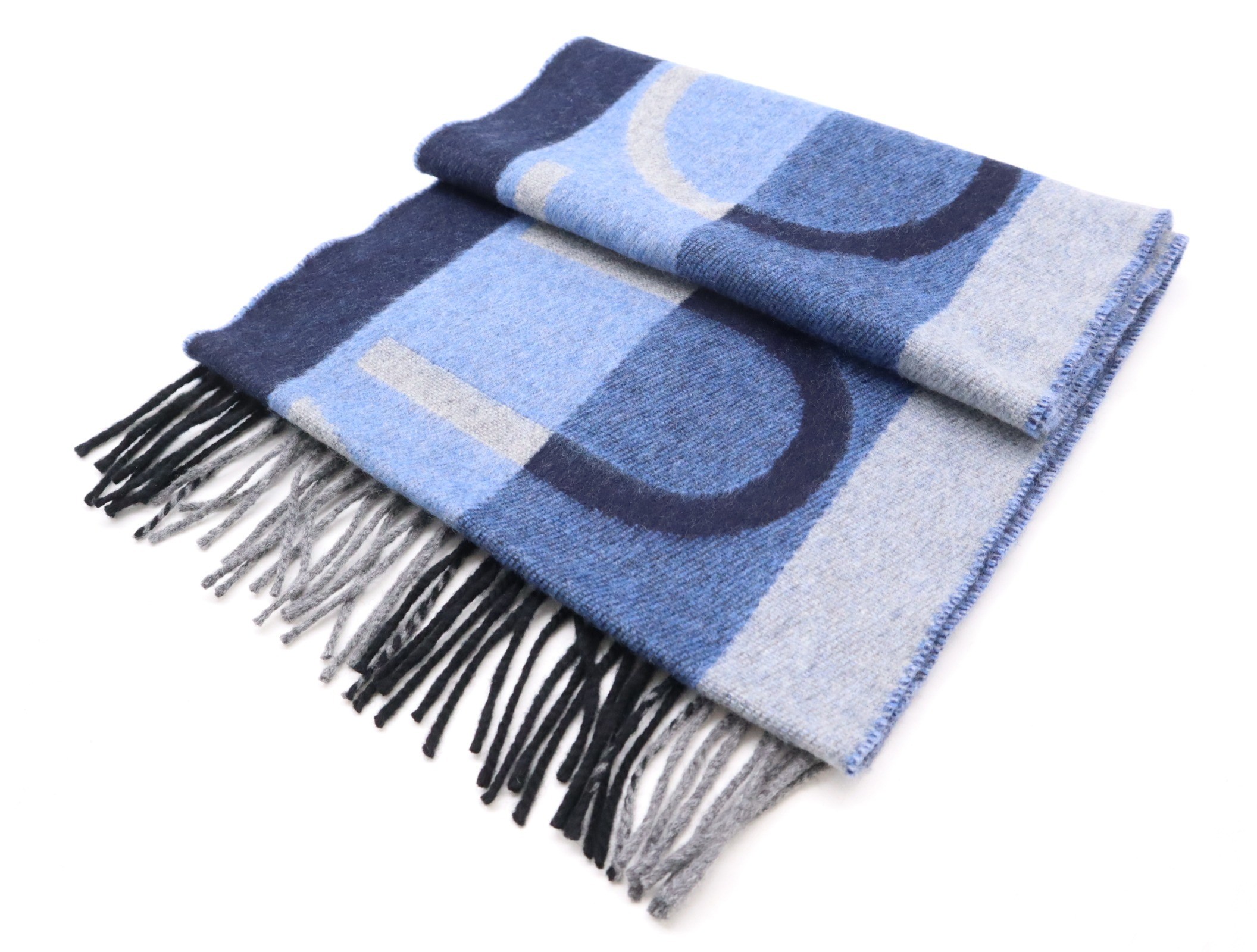 Wool Escharp LV Horizon with box — view 2