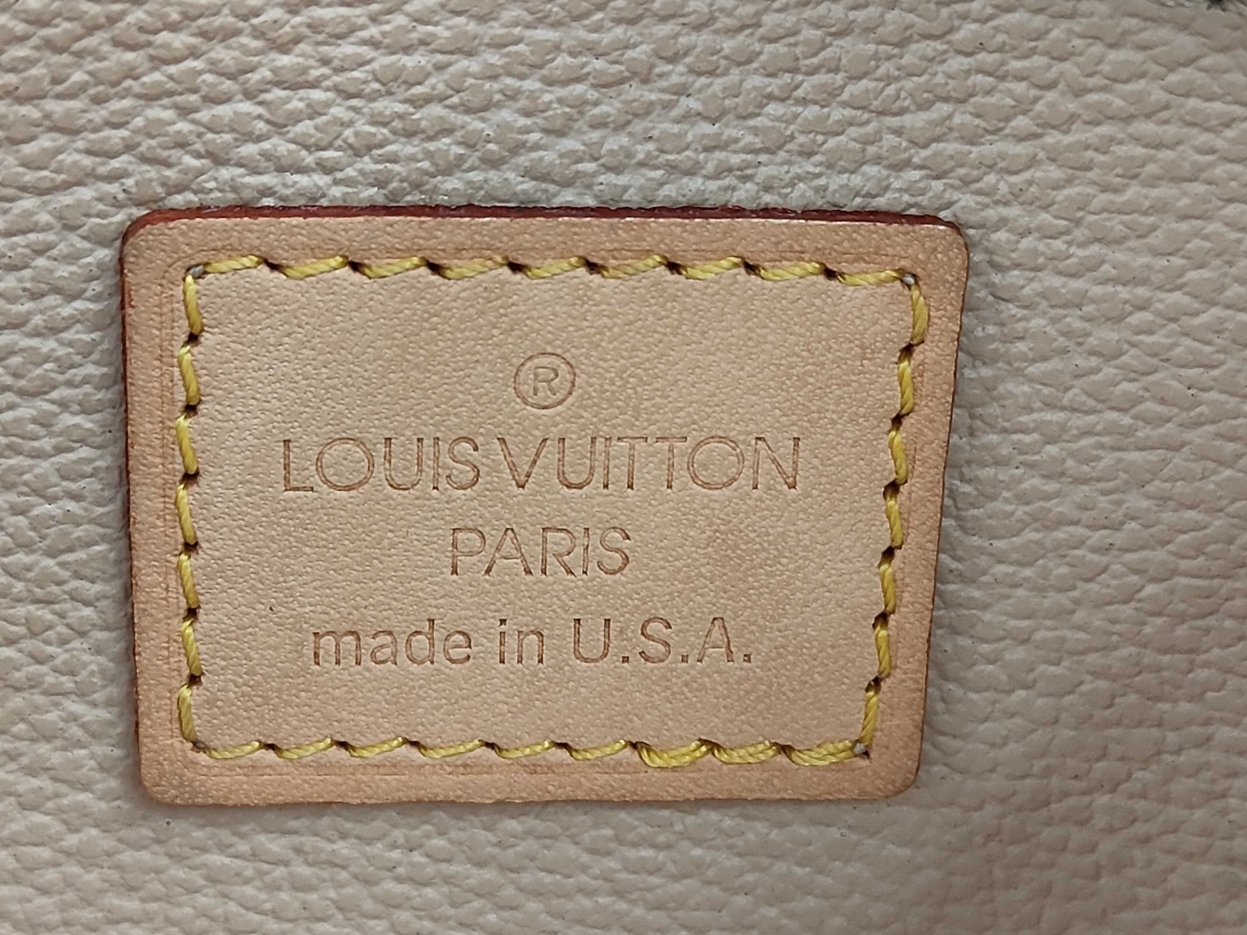 Monogram Pochette Cosmetic PM SD0013 Pouch — view 7