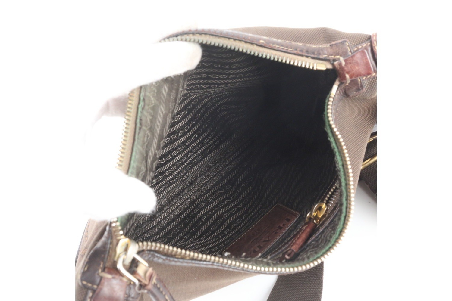 Logo jacquard leather — view 7