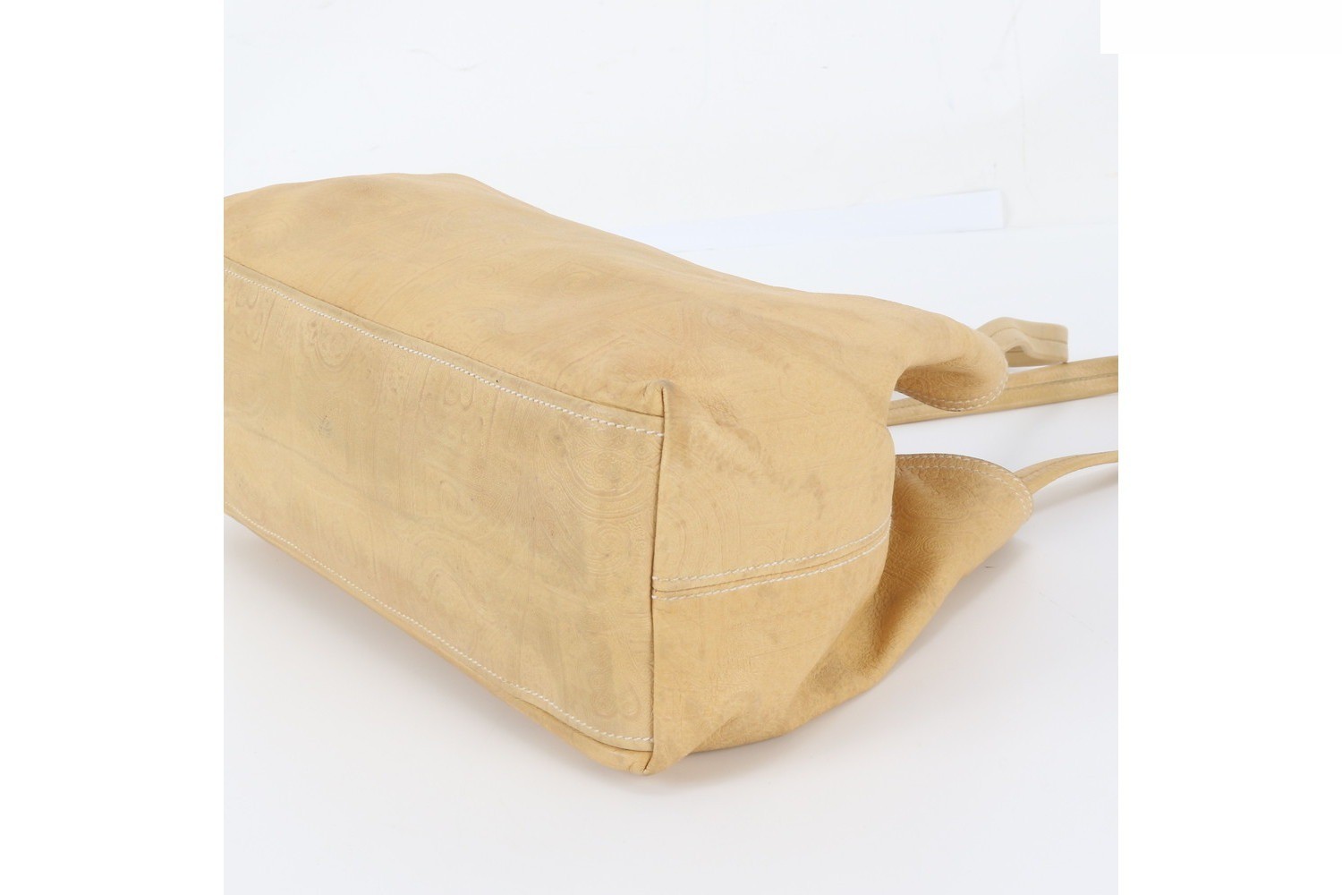 White tag included. Triangle logo leather tote bag. — view 4