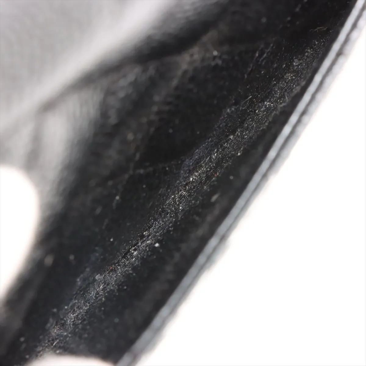 Matelassé Caviar Skin Chain Wallet, Black with Silver Hardware, 19567026, Serial Number 19 — view 11