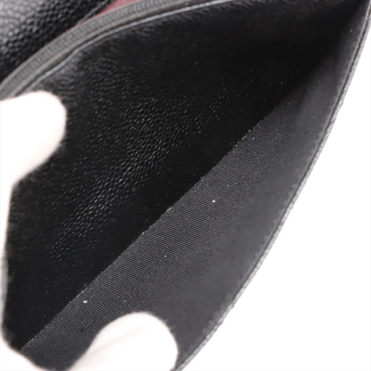 Matelassé Caviar Skin Chain Wallet, Black with Silver Hardware, 19567026, Serial Number 19 — view 9