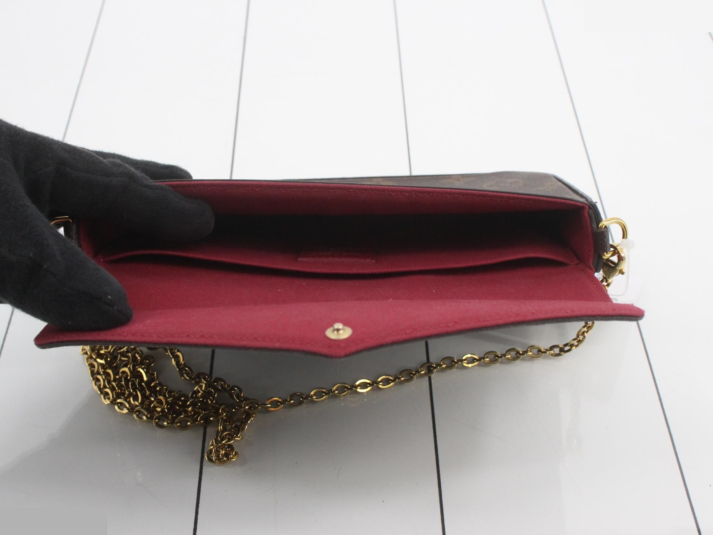Monogram Pochette Felicie - Shoulder bag with coin case — view 4