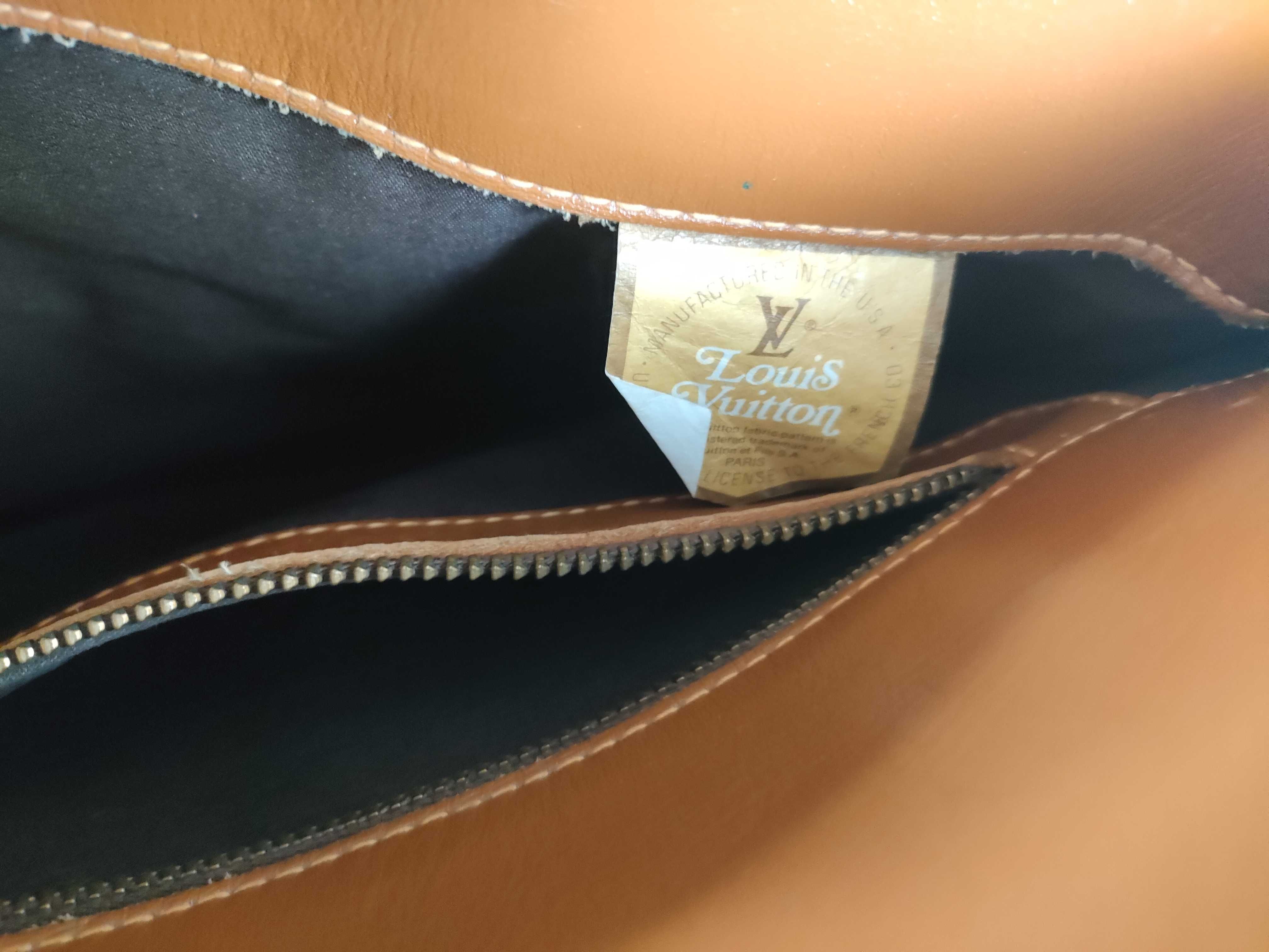 Monogram LV Bag with Pouch, Shoulder Bag — view 12