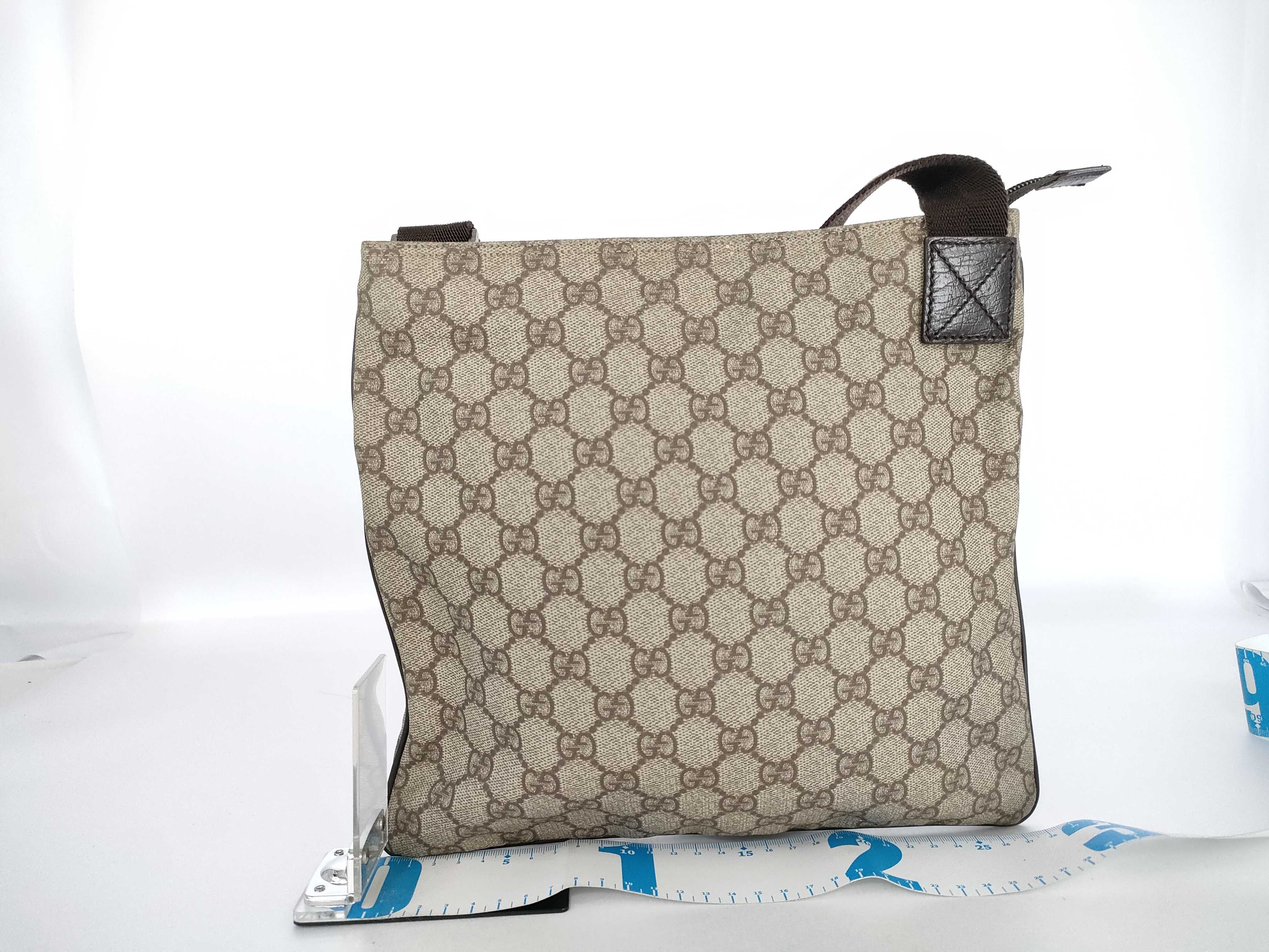 GG Supreme Shoulder Bag — view 2