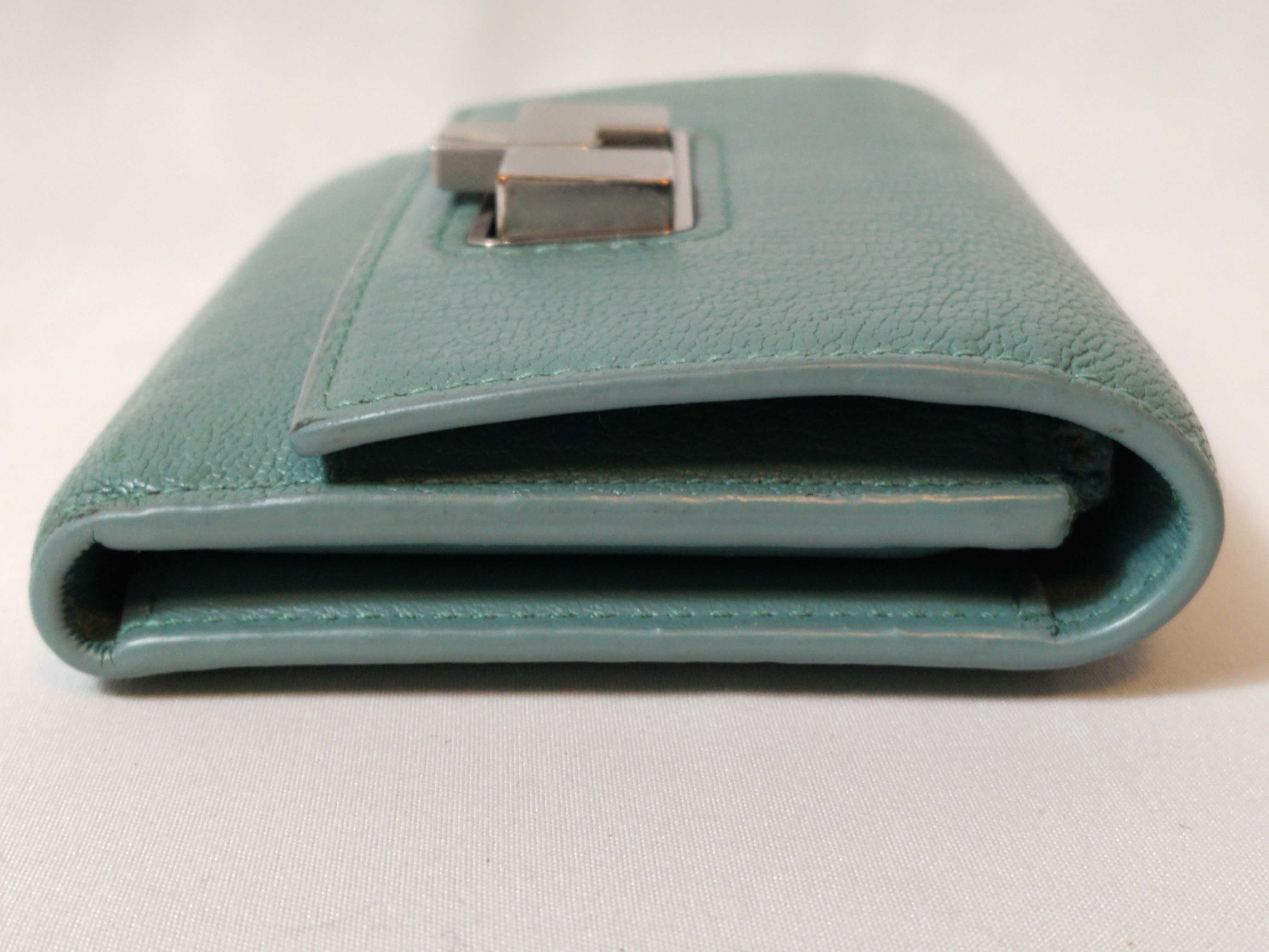 Compact Wallet — view 5
