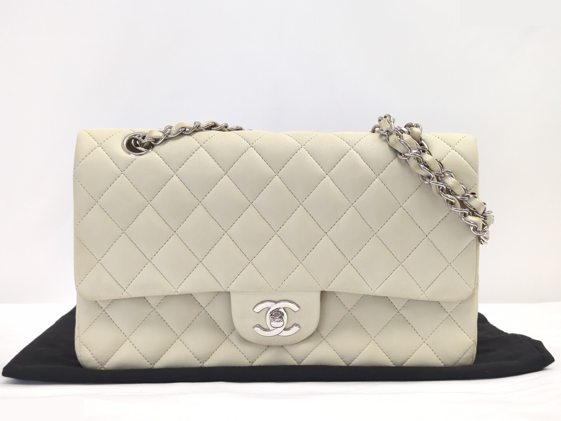 Matelassé (bag) - Shoulder bag