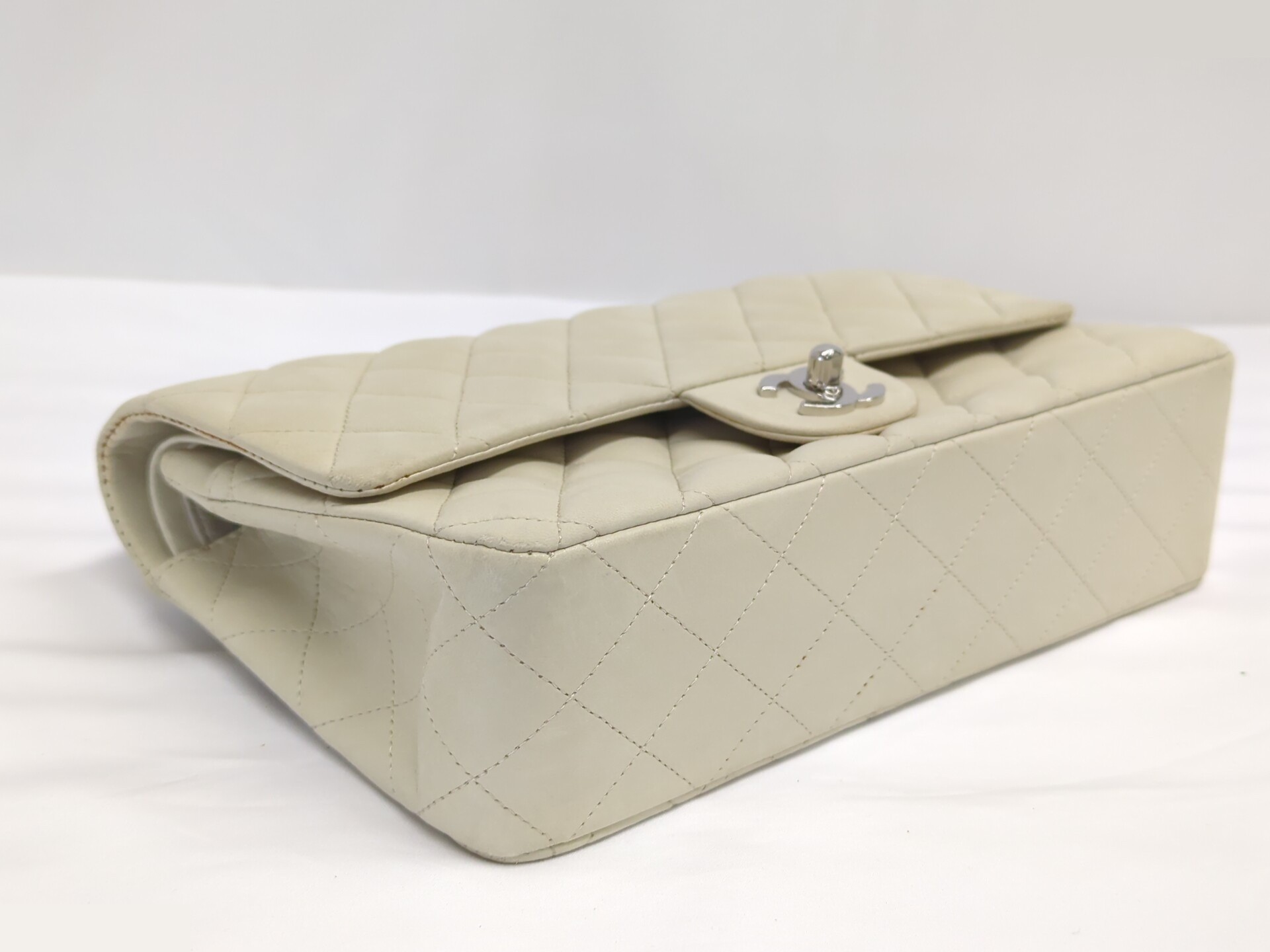 Matelassé (bag) - Shoulder bag — view 5