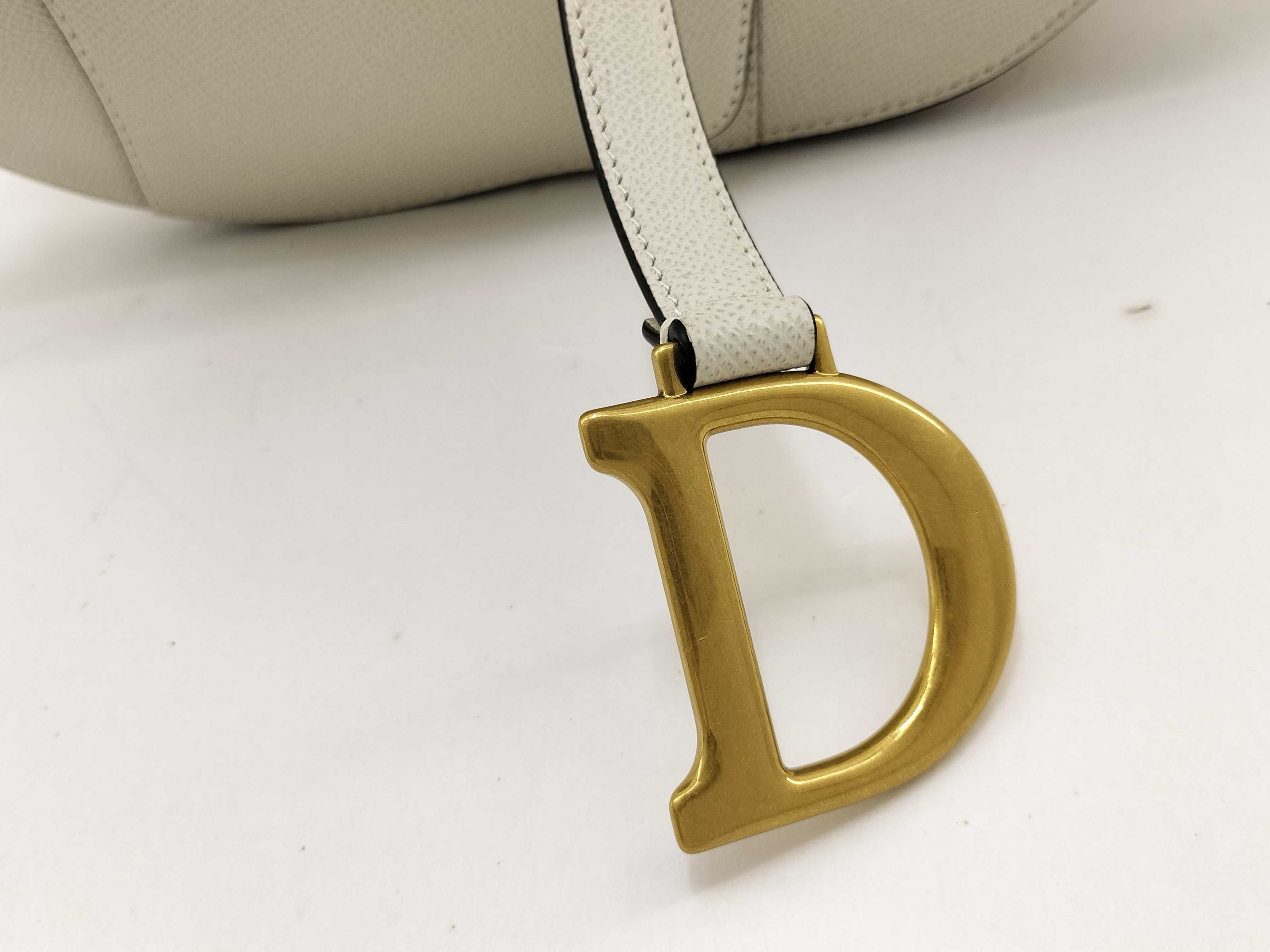 Leather Saddle Bag. Accessories: Dust bag, Shoulder bag. — view 4