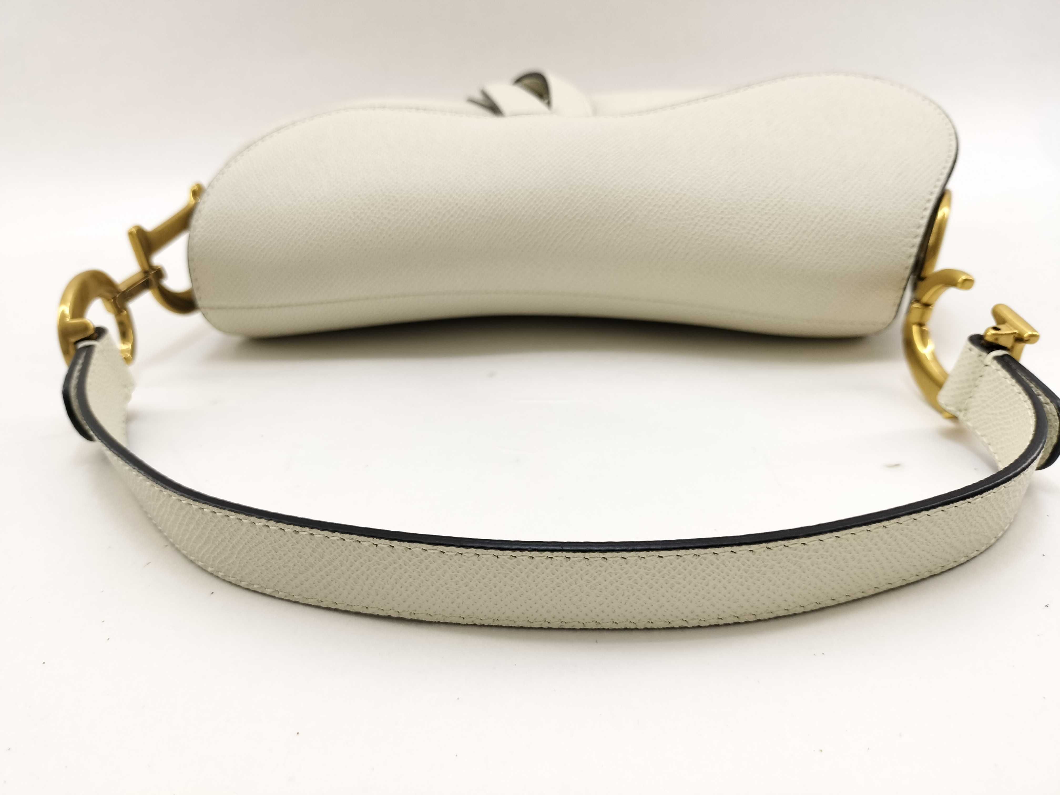 Leather Saddle Bag. Accessories: Dust bag, Shoulder bag. — view 6